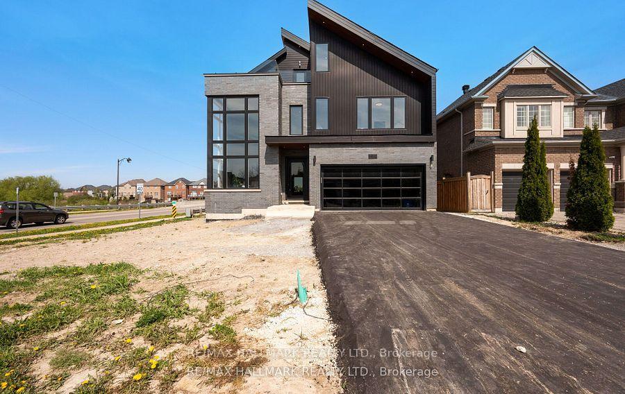 Photo 2 of 119 Pointon Street, Aurora, Bayview Northeast — HOMEH
