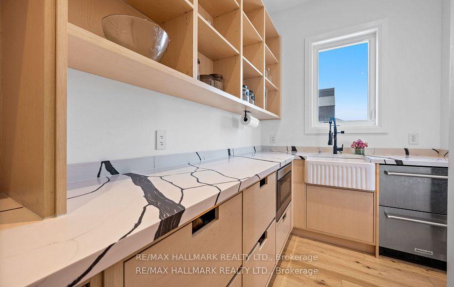 Photo 19 of 119 Pointon Street, Aurora, Bayview Northeast — HOMEH