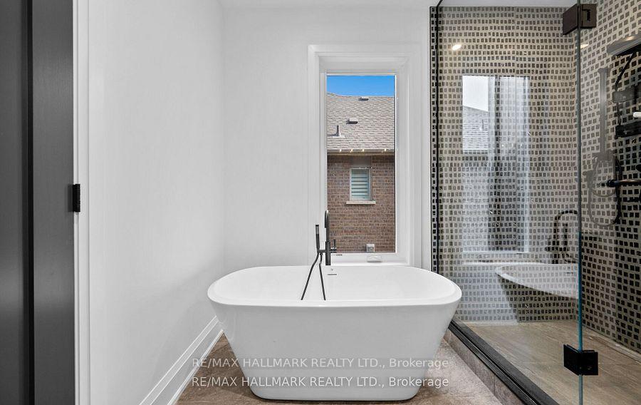 Photo 30 of 119 Pointon Street, Aurora, Bayview Northeast — HOMEH