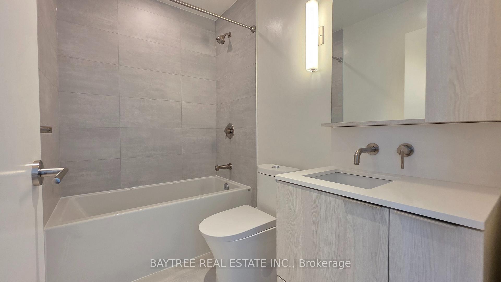 Photo 7 of Unit 1502, 120 Broadway Avenue, Toronto, Mount Pleasant West — HOMEH