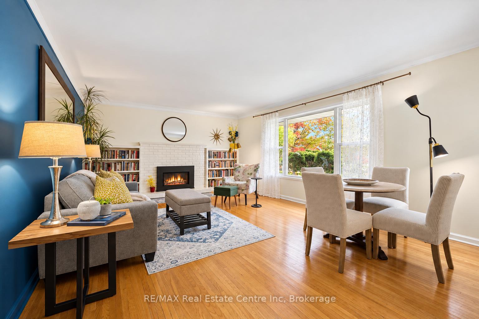 Photo 3 of 1 Cadillac Drive, Guelph, St. George's — HOMEH