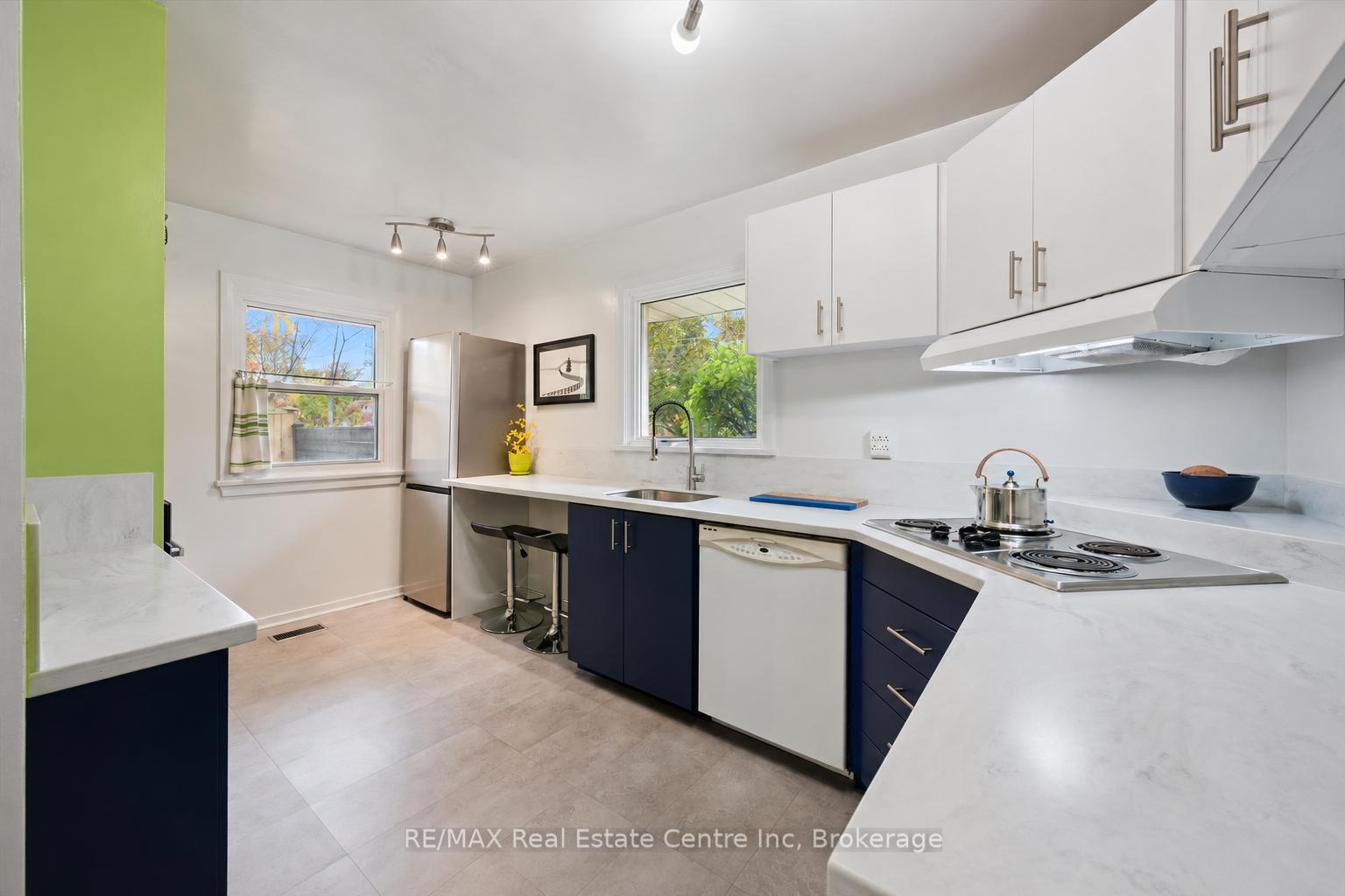 Photo 8 of 1 Cadillac Drive, Guelph, St. George's — HOMEH