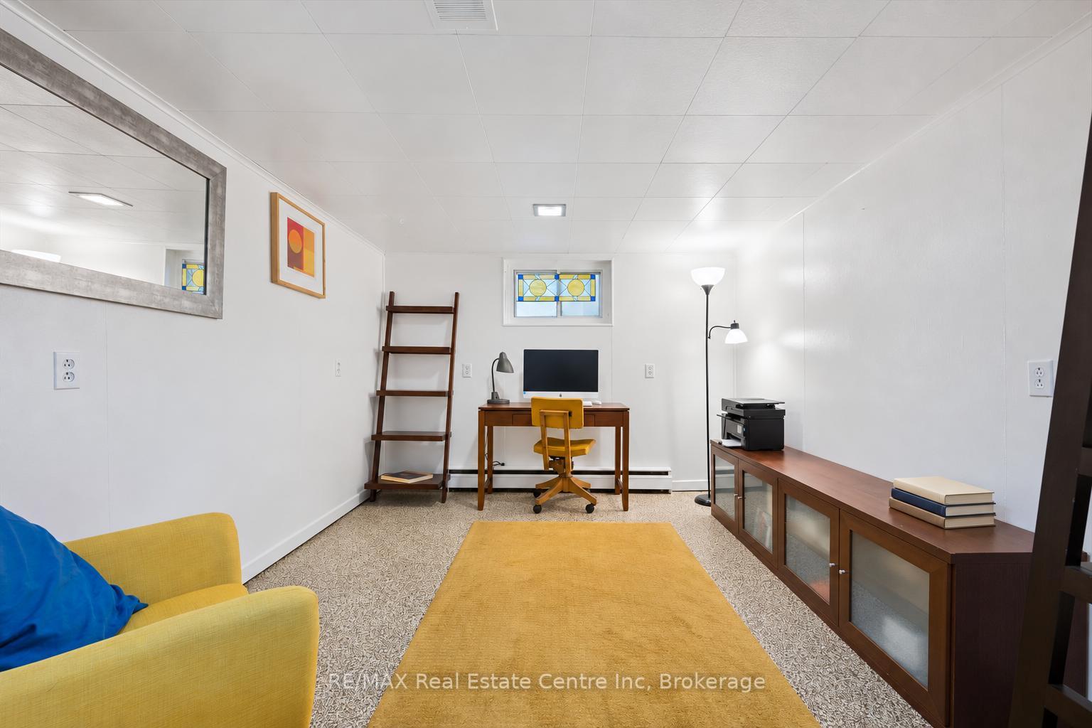 Photo 19 of 1 Cadillac Drive, Guelph, St. George's — HOMEH