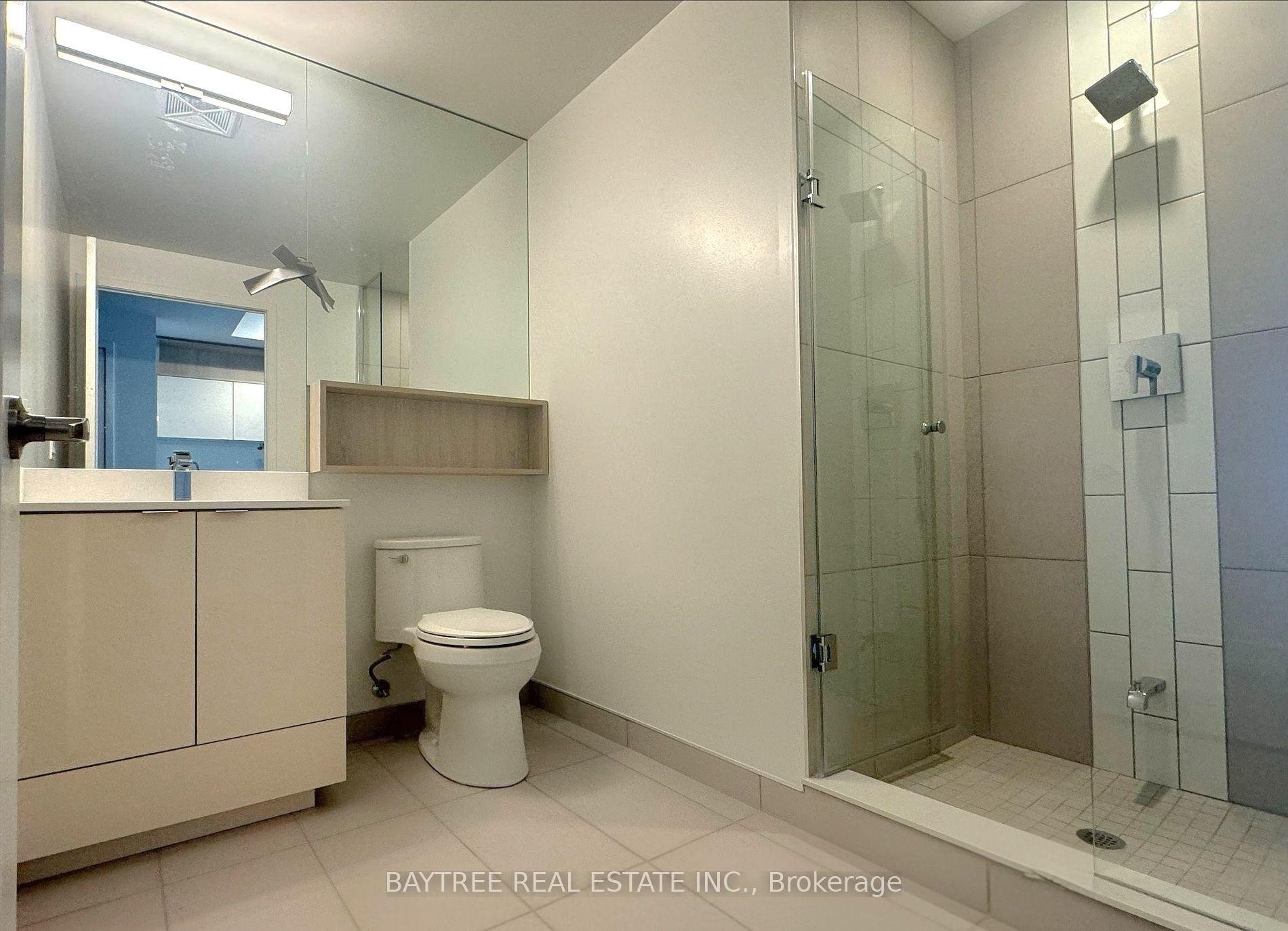 Photo 5 of Unit 2214, 70 Princess Street, Toronto, Waterfront Communities — HOMEH