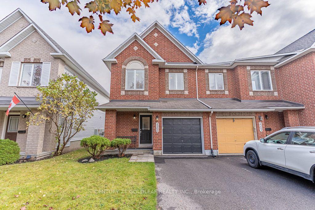 Photo 2 of 2260 Brockstone Crescent, Ottawa, Avalon East — HOMEH