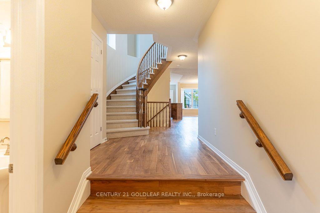 Photo 4 of 2260 Brockstone Crescent, Ottawa, Avalon East — HOMEH