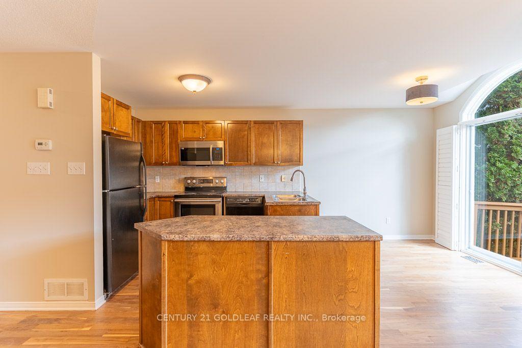 Photo 16 of 2260 Brockstone Crescent, Ottawa, Avalon East — HOMEH