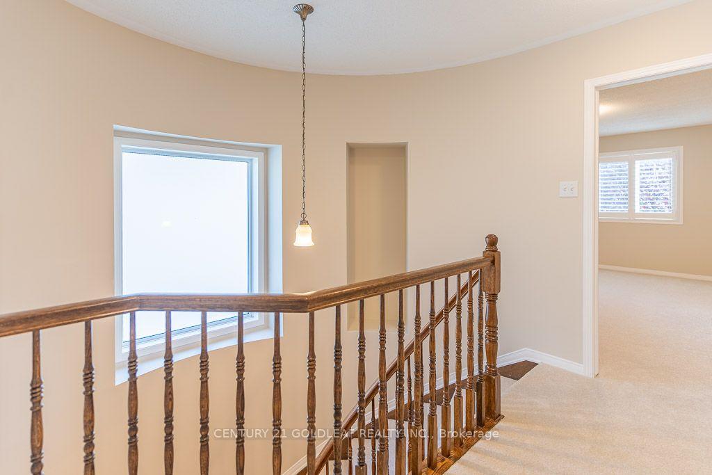 Photo 17 of 2260 Brockstone Crescent, Ottawa, Avalon East — HOMEH