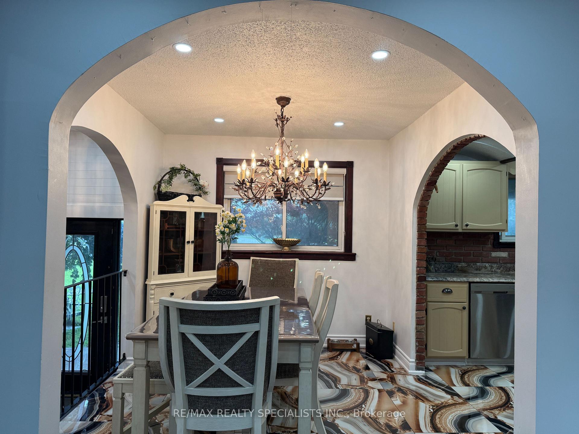Photo 6 of 720 Doans Ridge Road, Welland, Cooks Mills — HOMEH