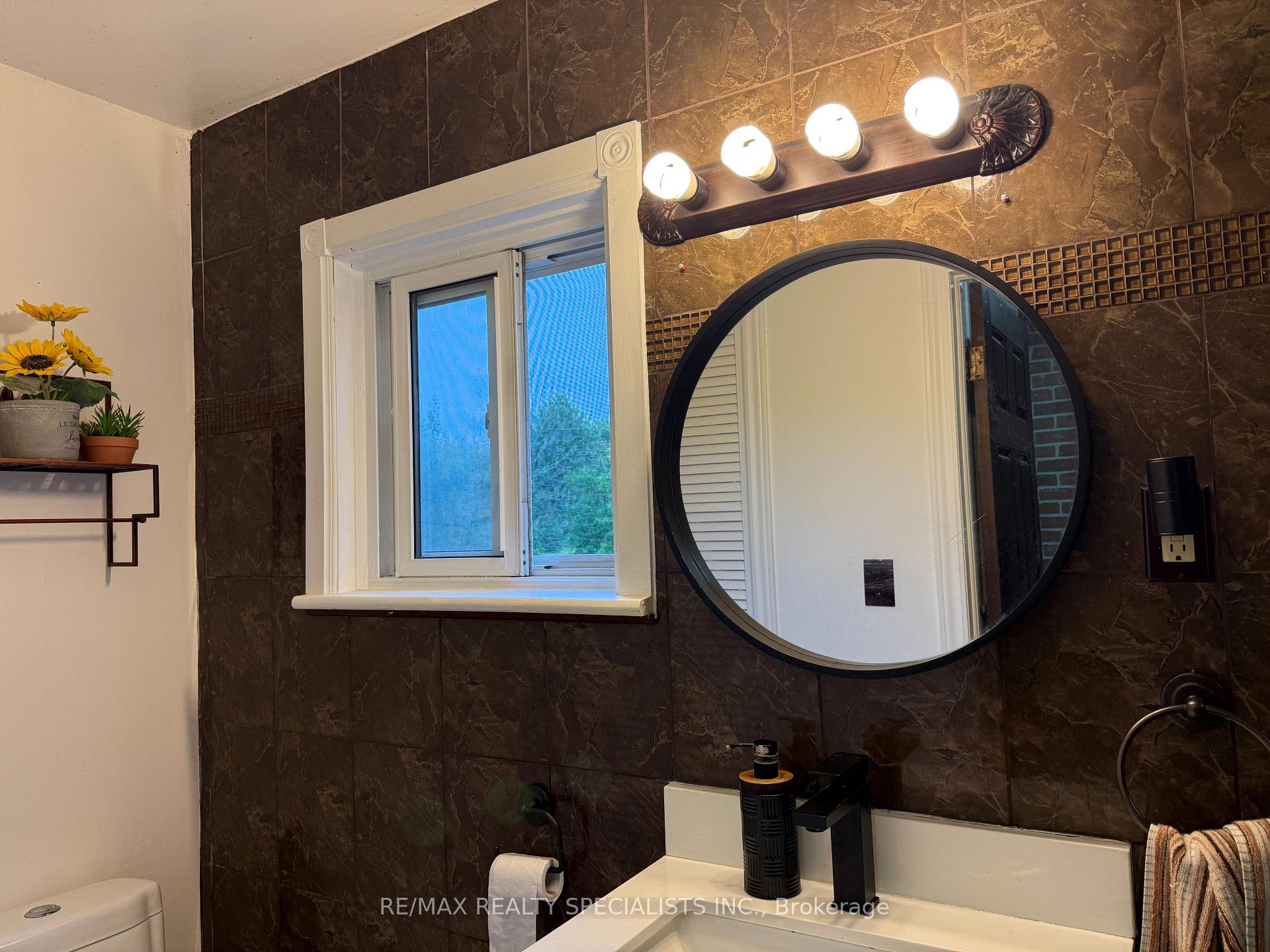Photo 16 of 720 Doans Ridge Road, Welland, Cooks Mills — HOMEH