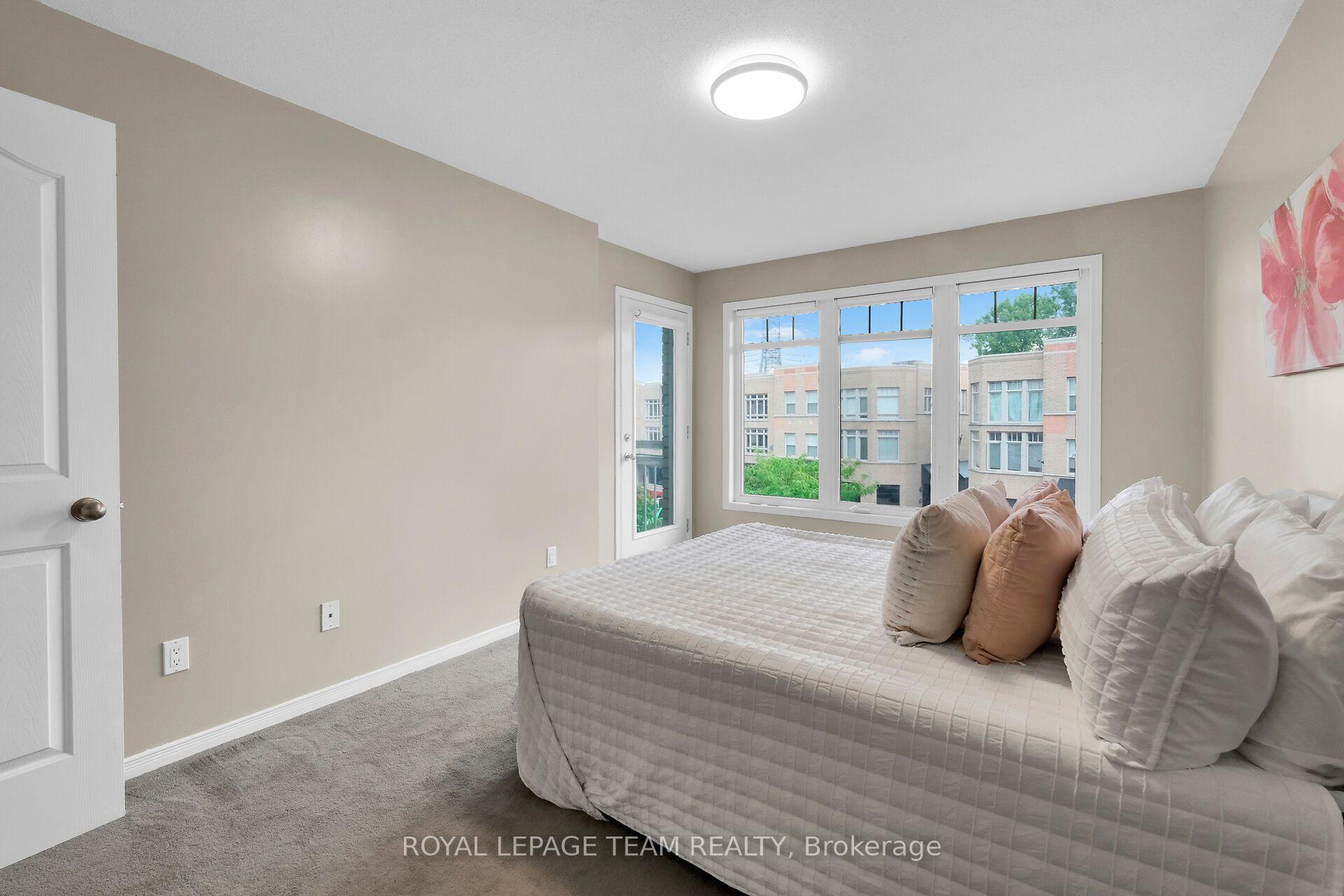 Photo 21 of 137 Corinth Private, Ottawa, Merivale Industrial Park/Citiplace — HOMEH