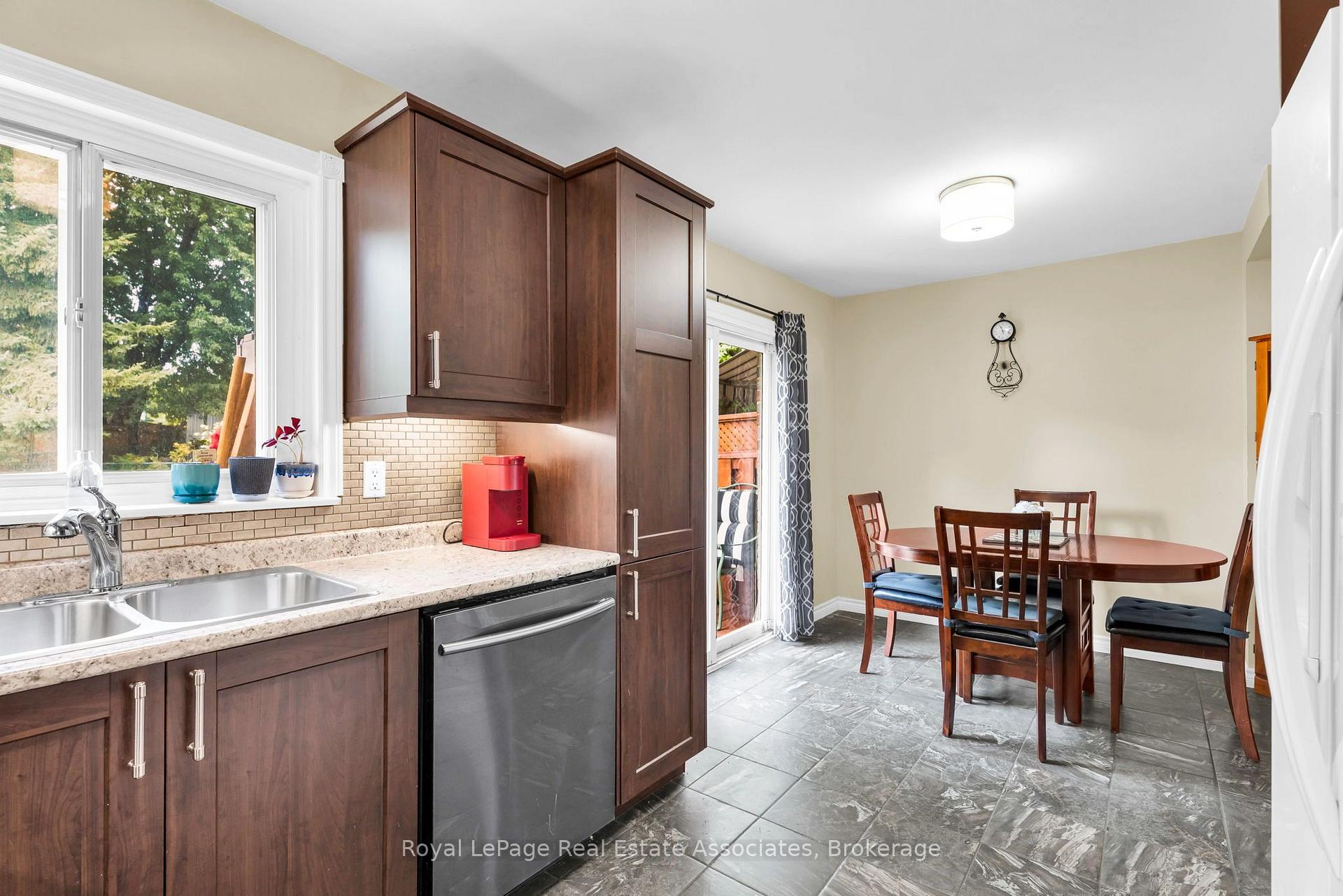 Photo 13 of 81 Glenmore Crescent, Brampton, Northgate — HOMEH