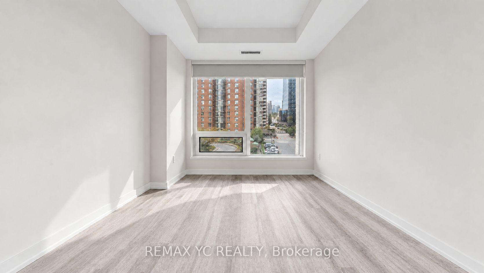 Photo 5 of Unit 411, 8 Olympic Garden Drive, North York, Newtonbrook East — HOMEH