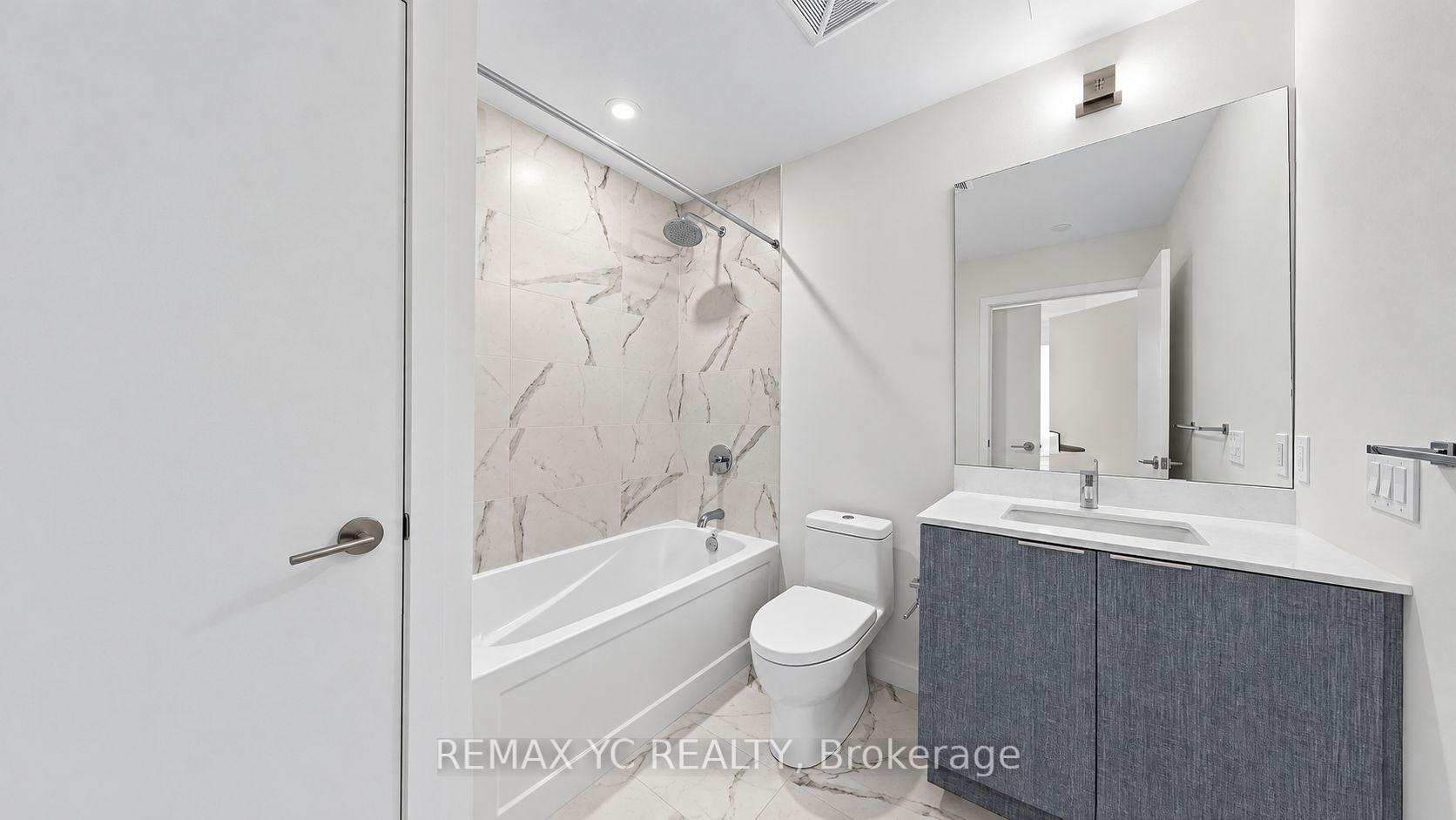 Photo 6 of Unit 411, 8 Olympic Garden Drive, North York, Newtonbrook East — HOMEH