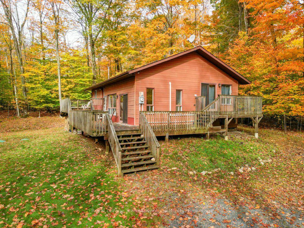 Photo 2 of 129 & 131 Bayview Drive, Carling — HOMEH