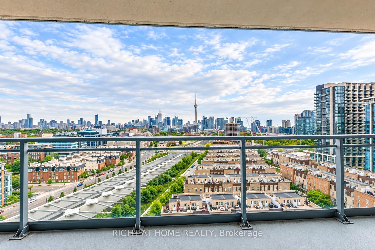 Photo 10 of Unit 1407, 80 Western Battery Road, Toronto, Niagara — HOMEH