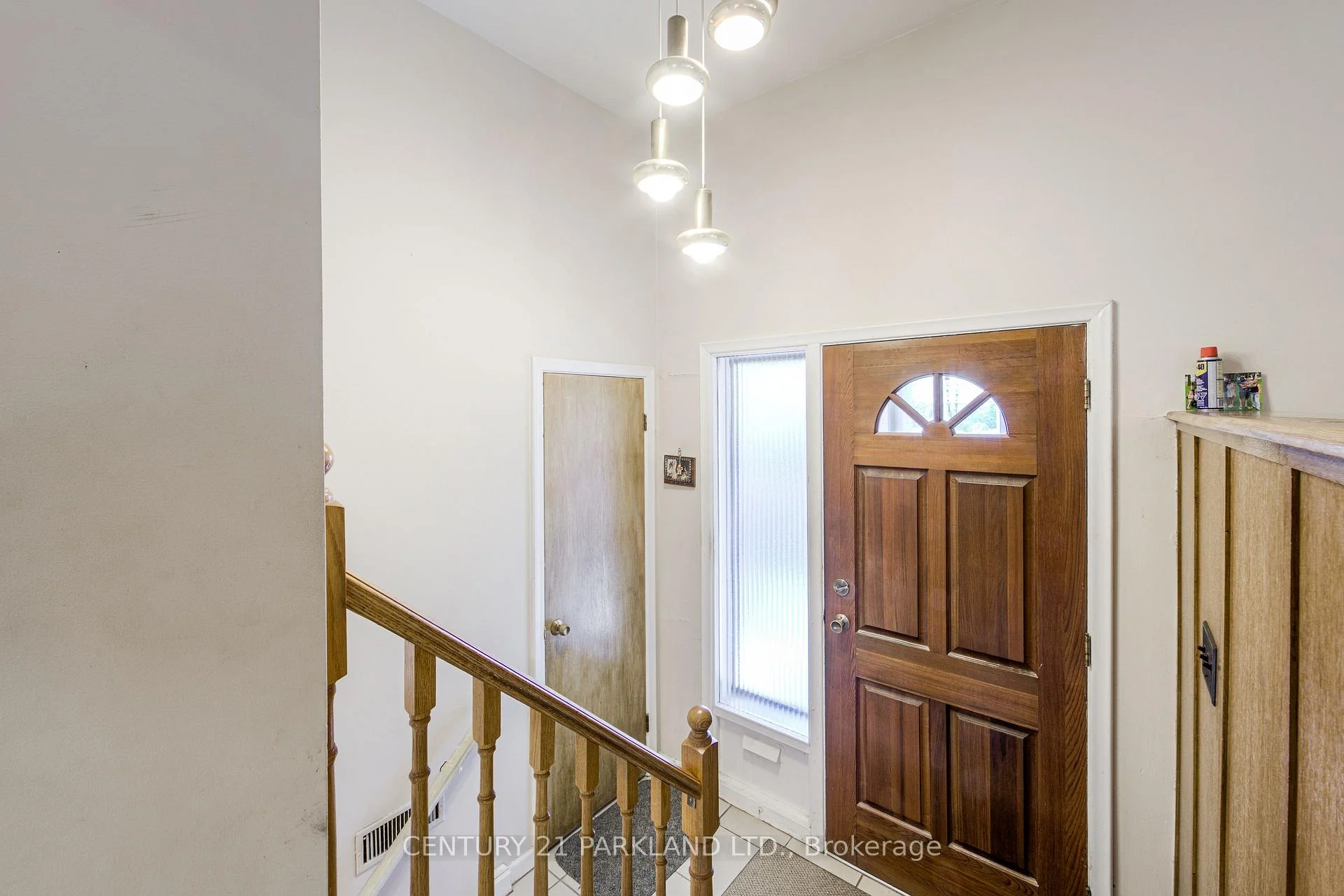 Photo 6 of 22 Waterfield Drive, Scarborough, Bendale — HOMEH