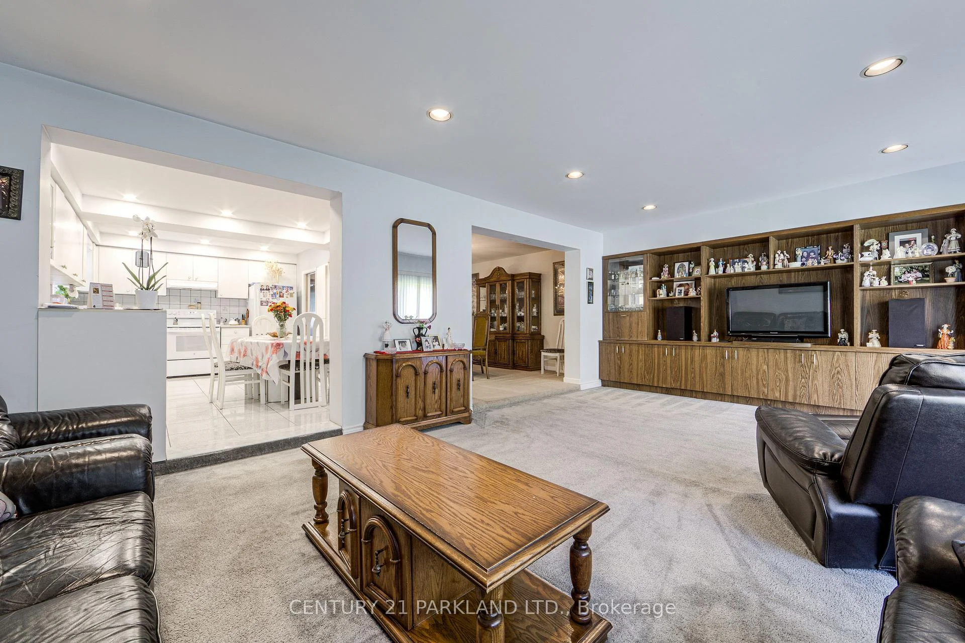 Photo 13 of 22 Waterfield Drive, Scarborough, Bendale — HOMEH