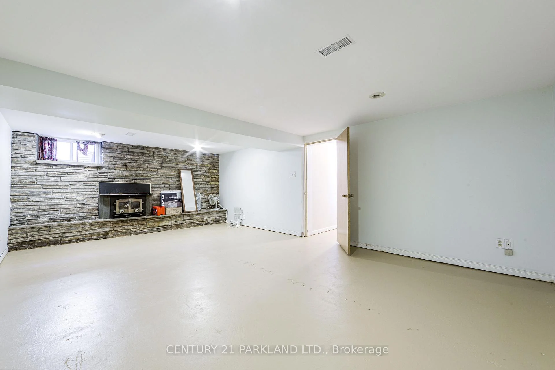 Photo 25 of 22 Waterfield Drive, Scarborough, Bendale — HOMEH