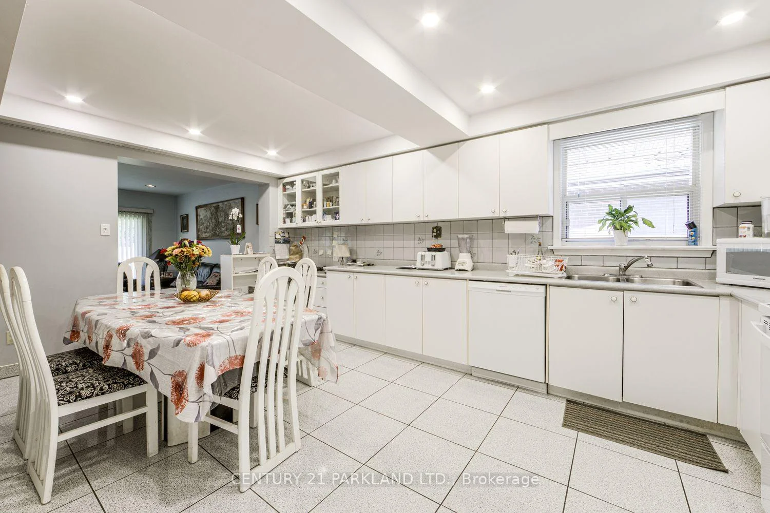 Photo 39 of 22 Waterfield Drive, Scarborough, Bendale — HOMEH