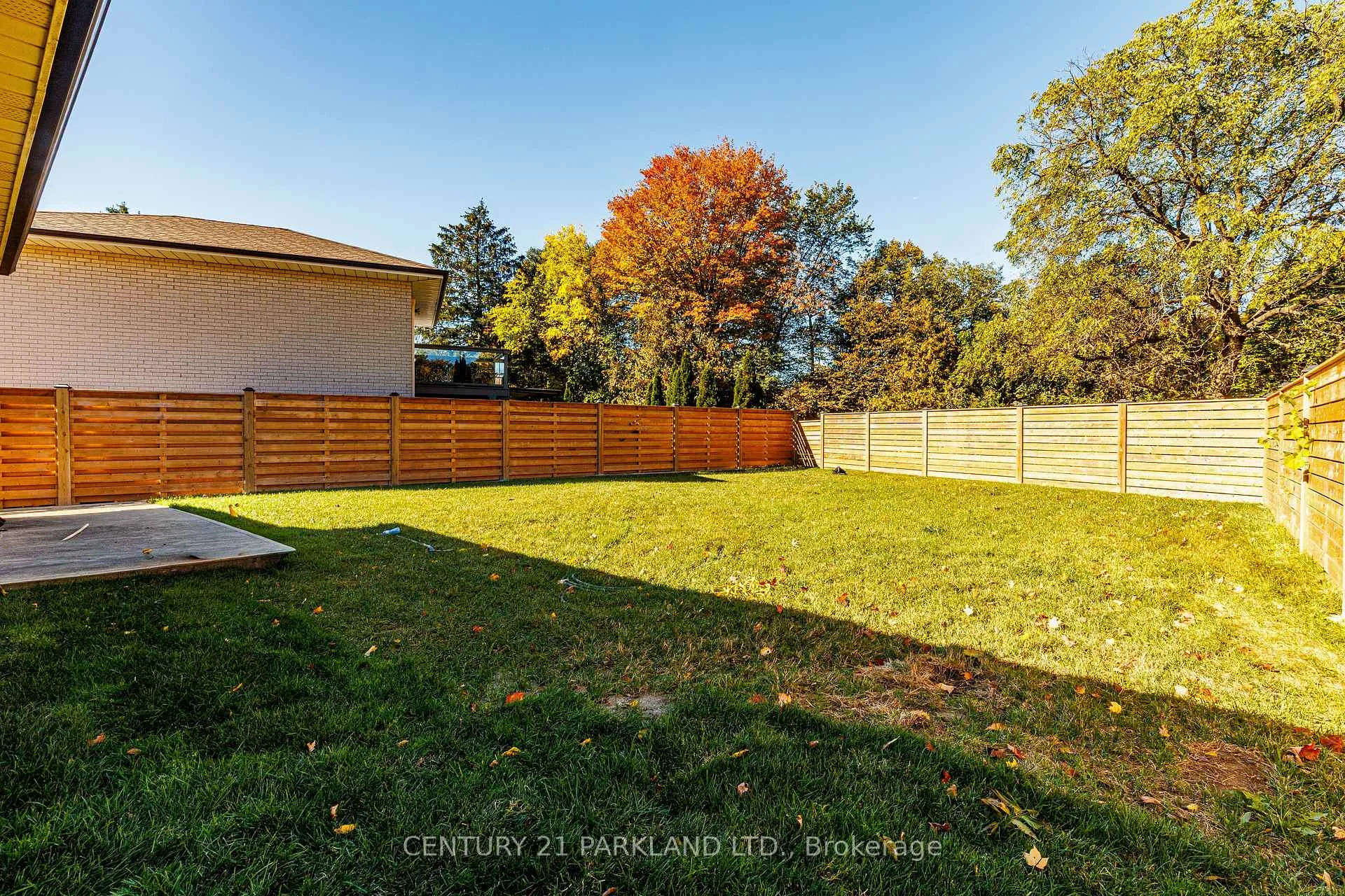 Photo 48 of 22 Waterfield Drive, Scarborough, Bendale — HOMEH
