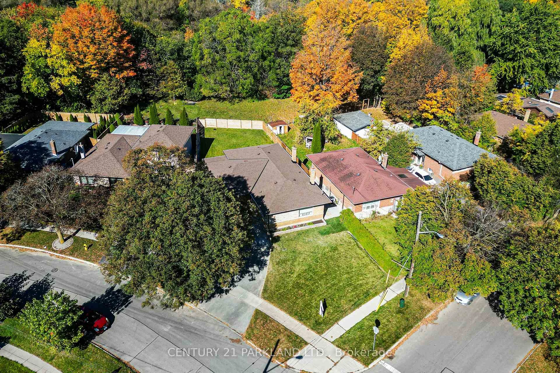 Photo 51 of 22 Waterfield Drive, Scarborough, Bendale — HOMEH