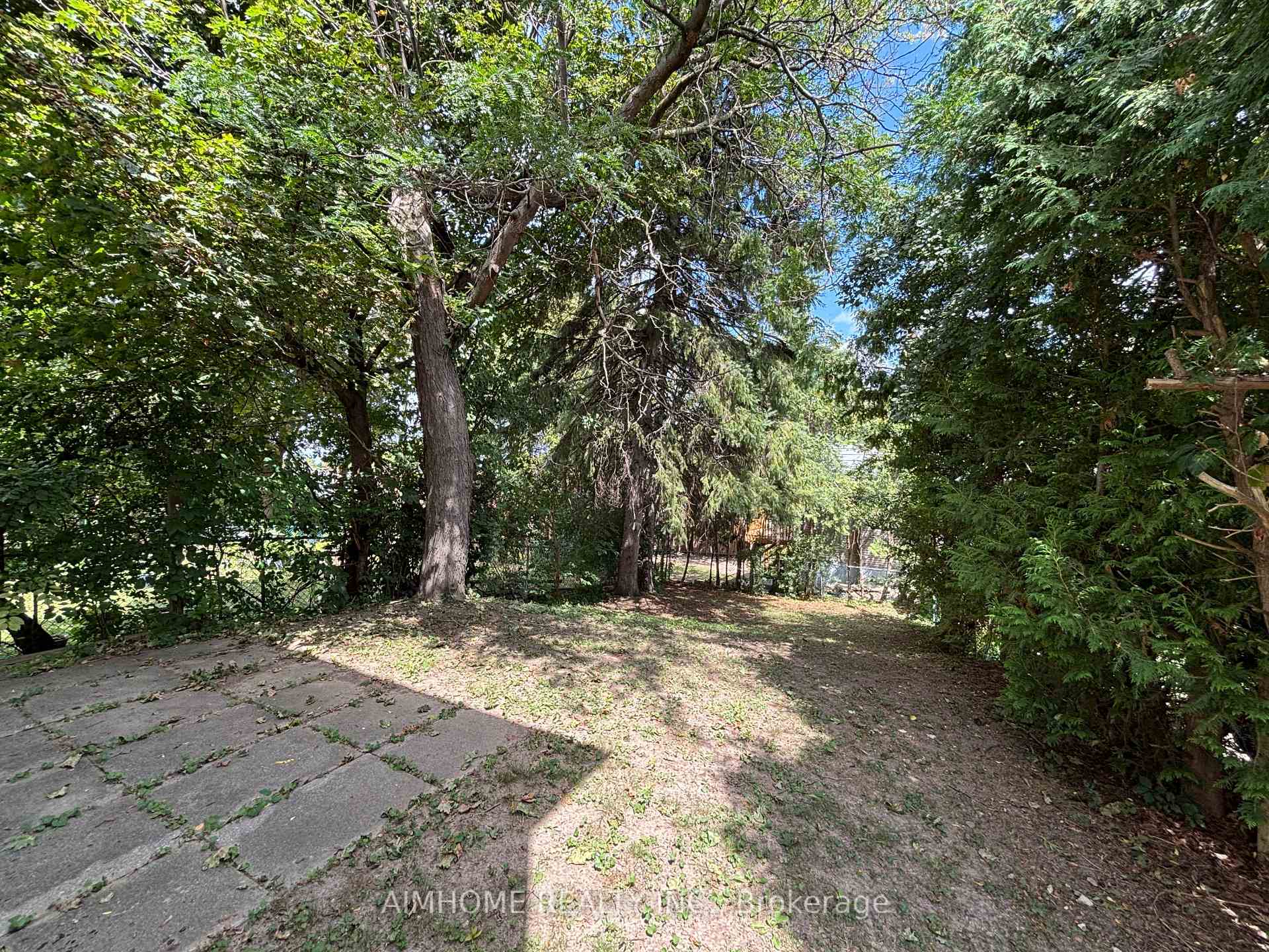 Photo 24 of 29 Snowshoe Crescent, Markham, German Mills — HOMEH
