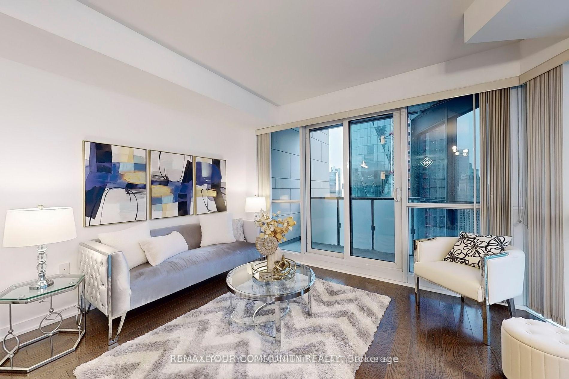 Photo 3 of Unit 2804, 1 The Esplanade, Toronto, Waterfront Communities — HOMEH