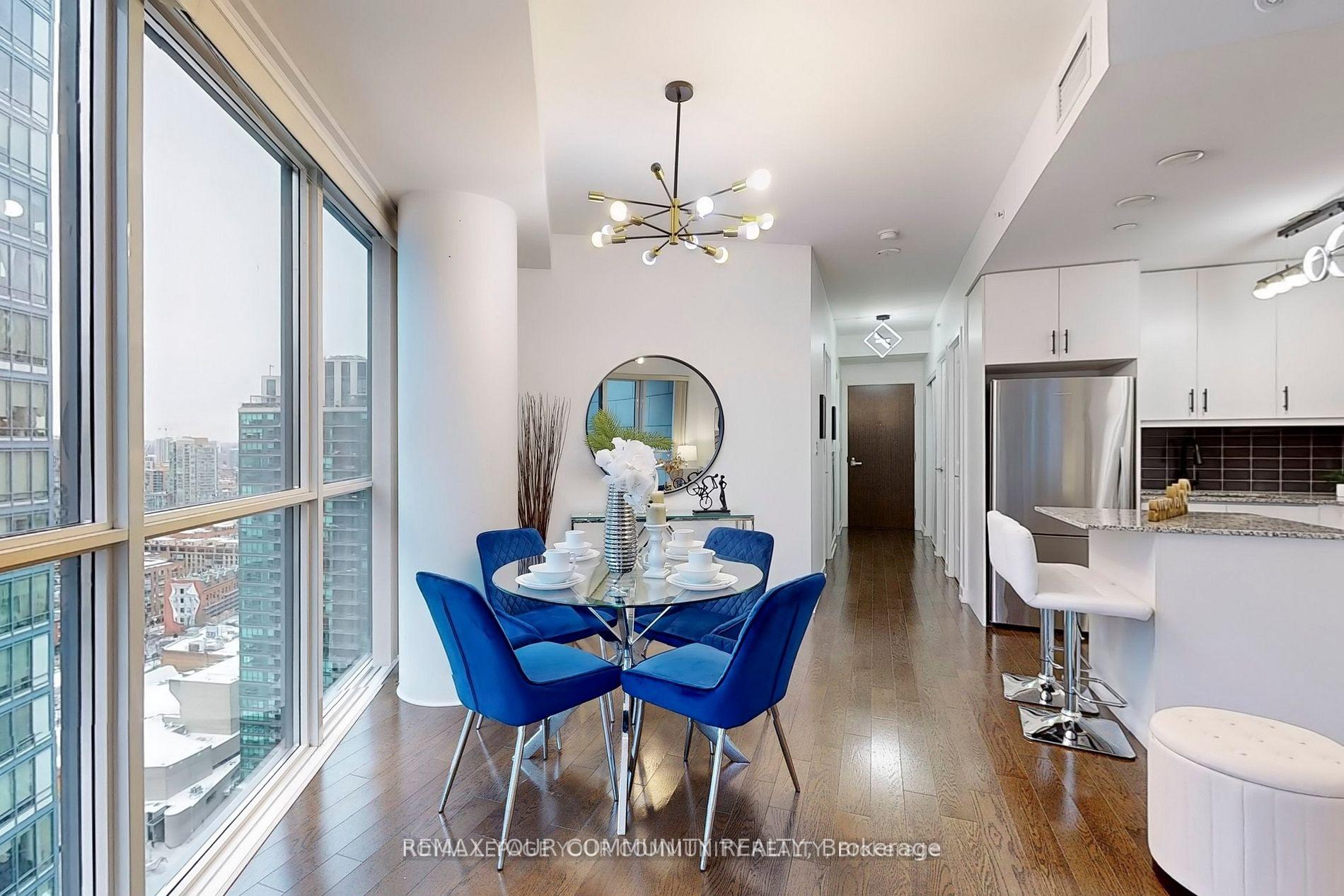 Photo 6 of Unit 2804, 1 The Esplanade, Toronto, Waterfront Communities — HOMEH