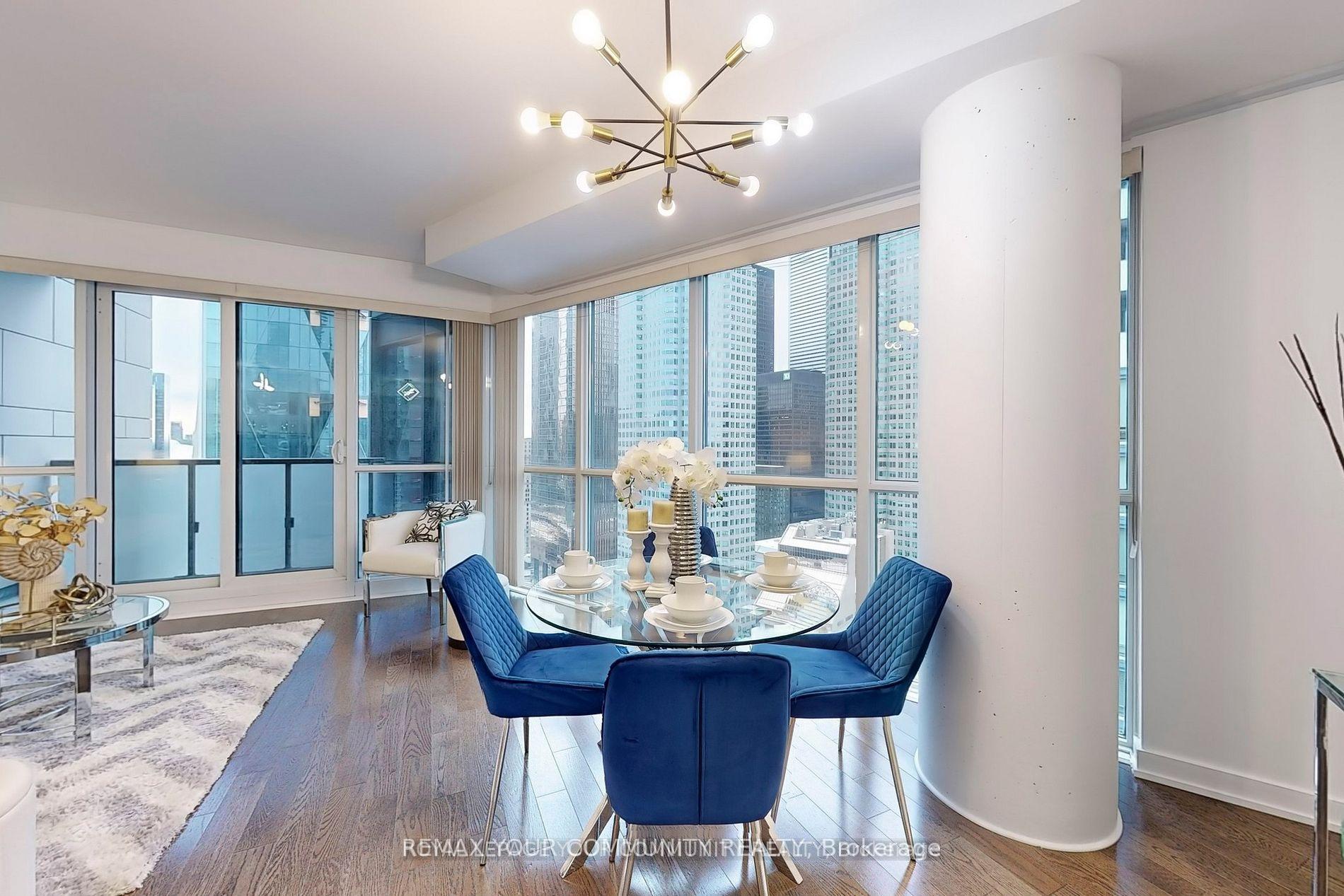 Photo 7 of Unit 2804, 1 The Esplanade, Toronto, Waterfront Communities — HOMEH