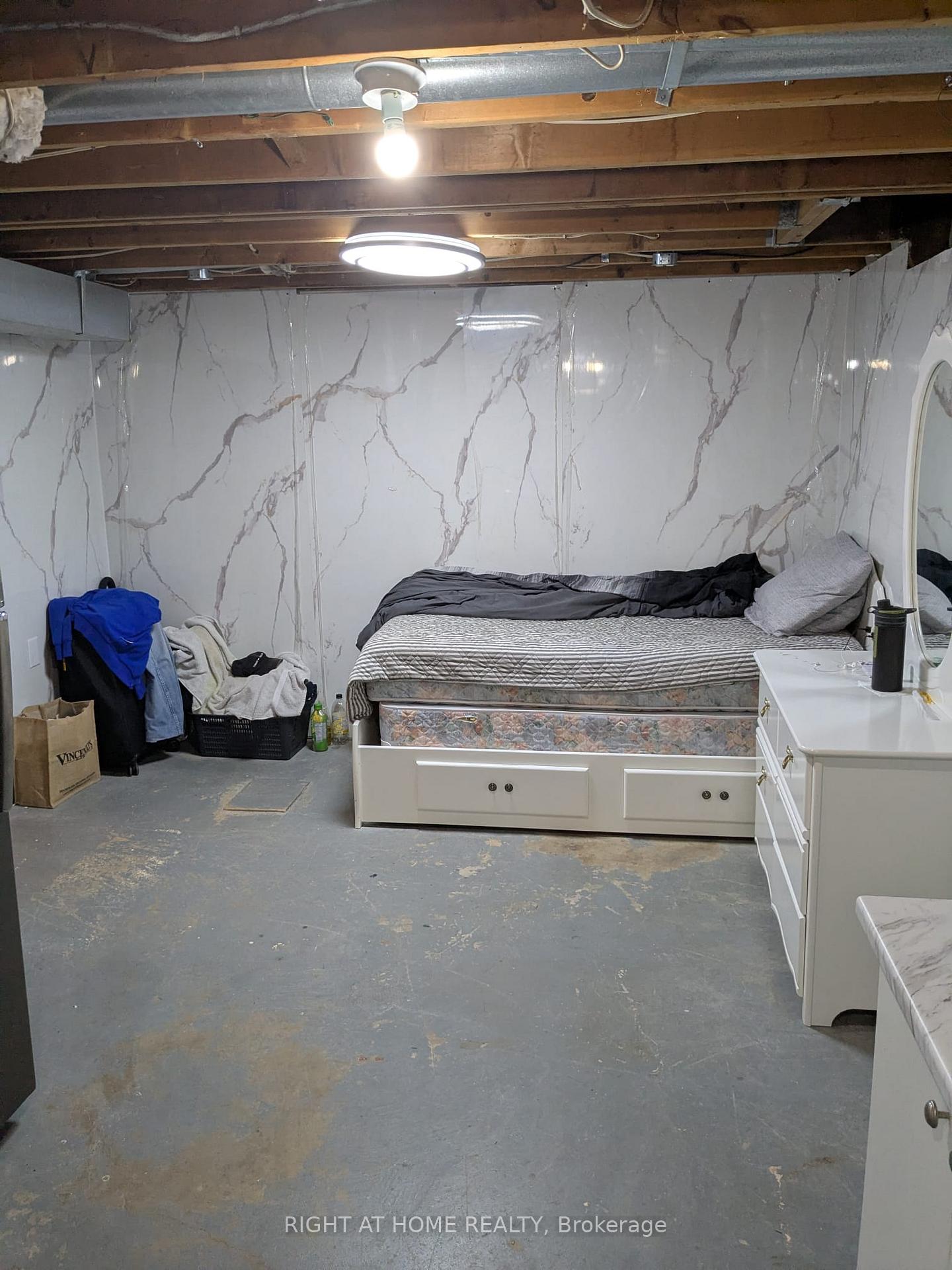 Photo 12 of Unit 12, 529 Parkview Crescent, Cambridge, Preston North — HOMEH
