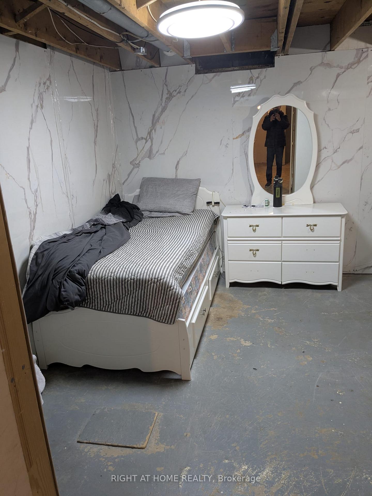 Photo 13 of Unit 12, 529 Parkview Crescent, Cambridge, Preston North — HOMEH
