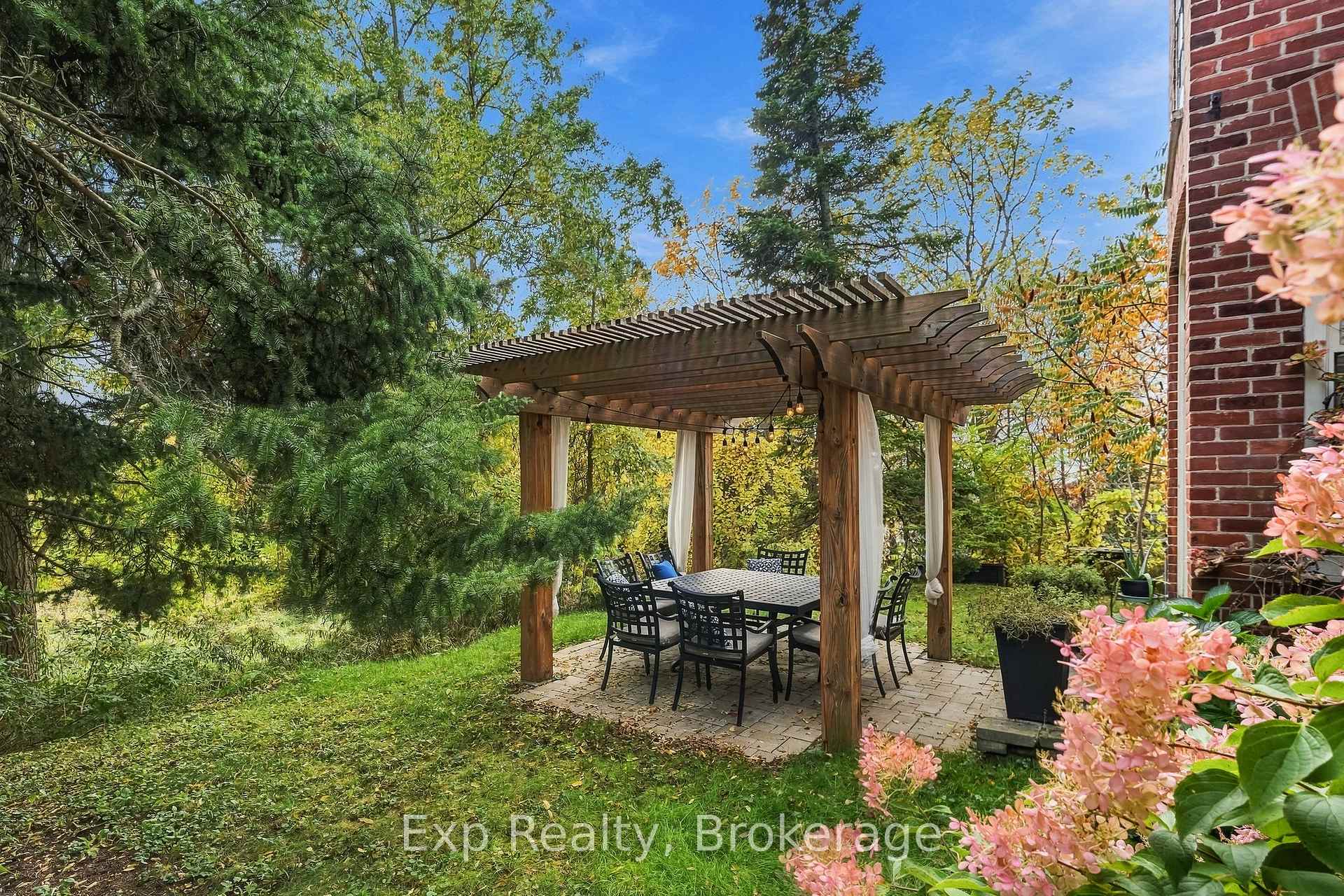 Photo 7 of 835 Brook Road N, Cobourg — HOMEH