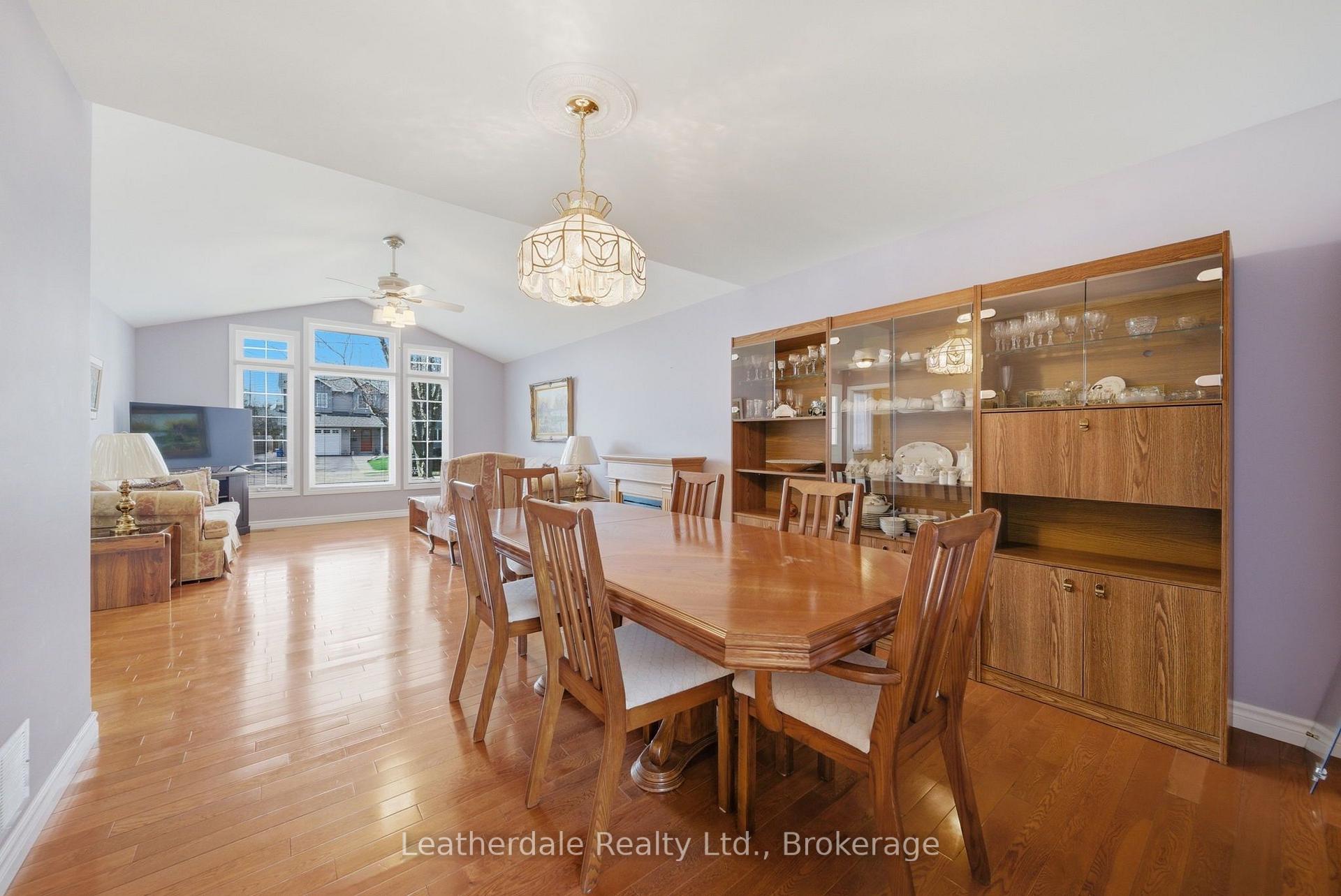 Photo 8 of 3 Rosemary Road, Orillia — HOMEH