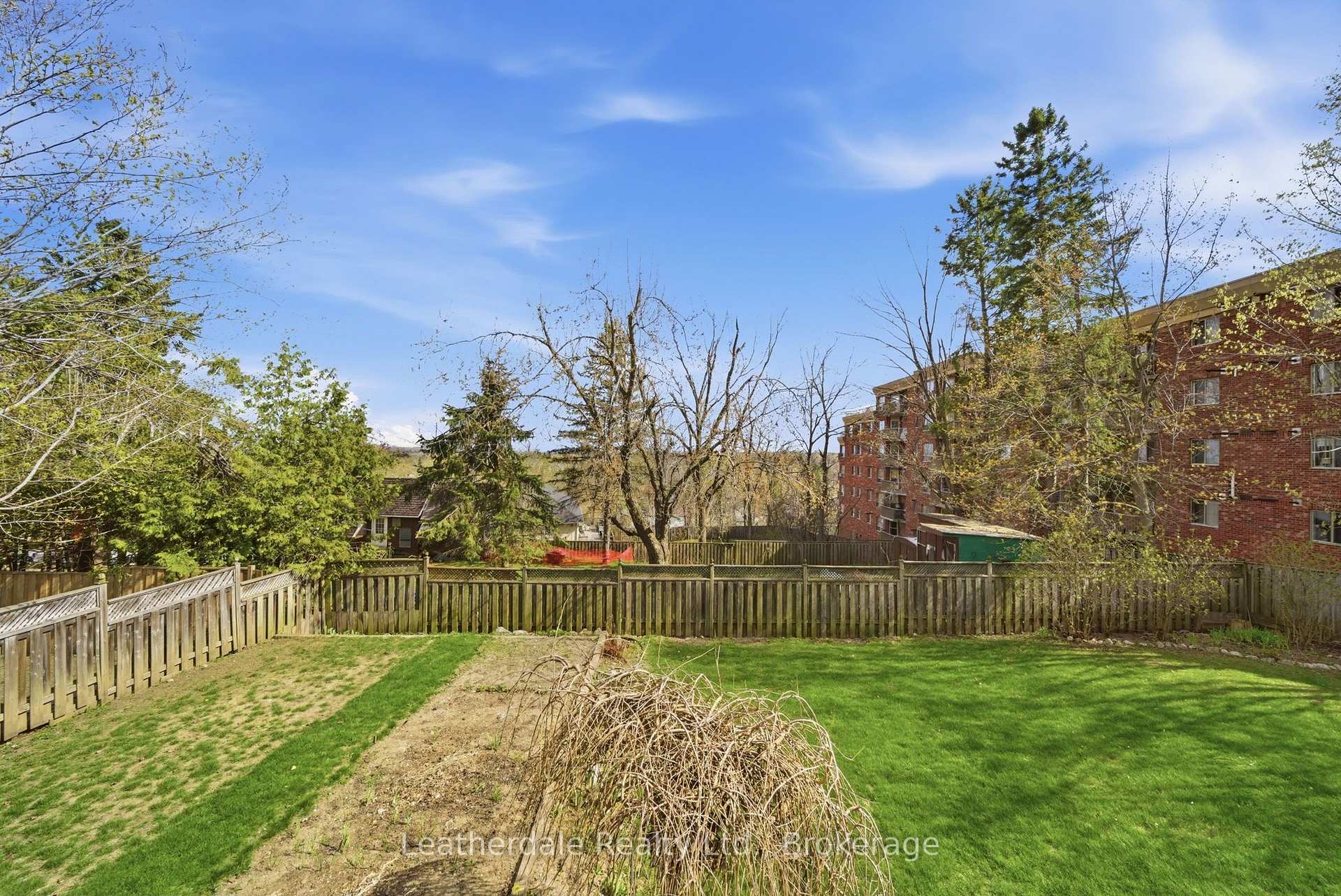 Photo 23 of 3 Rosemary Road, Orillia — HOMEH