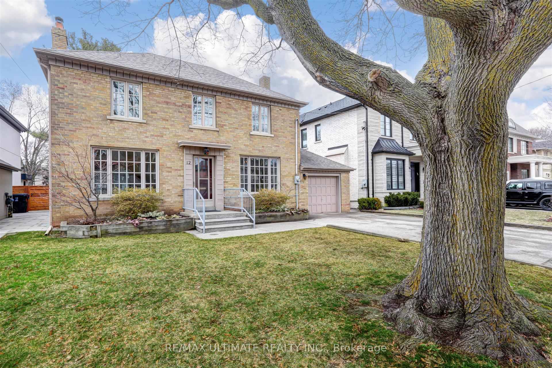 Photo 2 of 12 Tregellis Road, North York, Lansing-Westgate — HOMEH