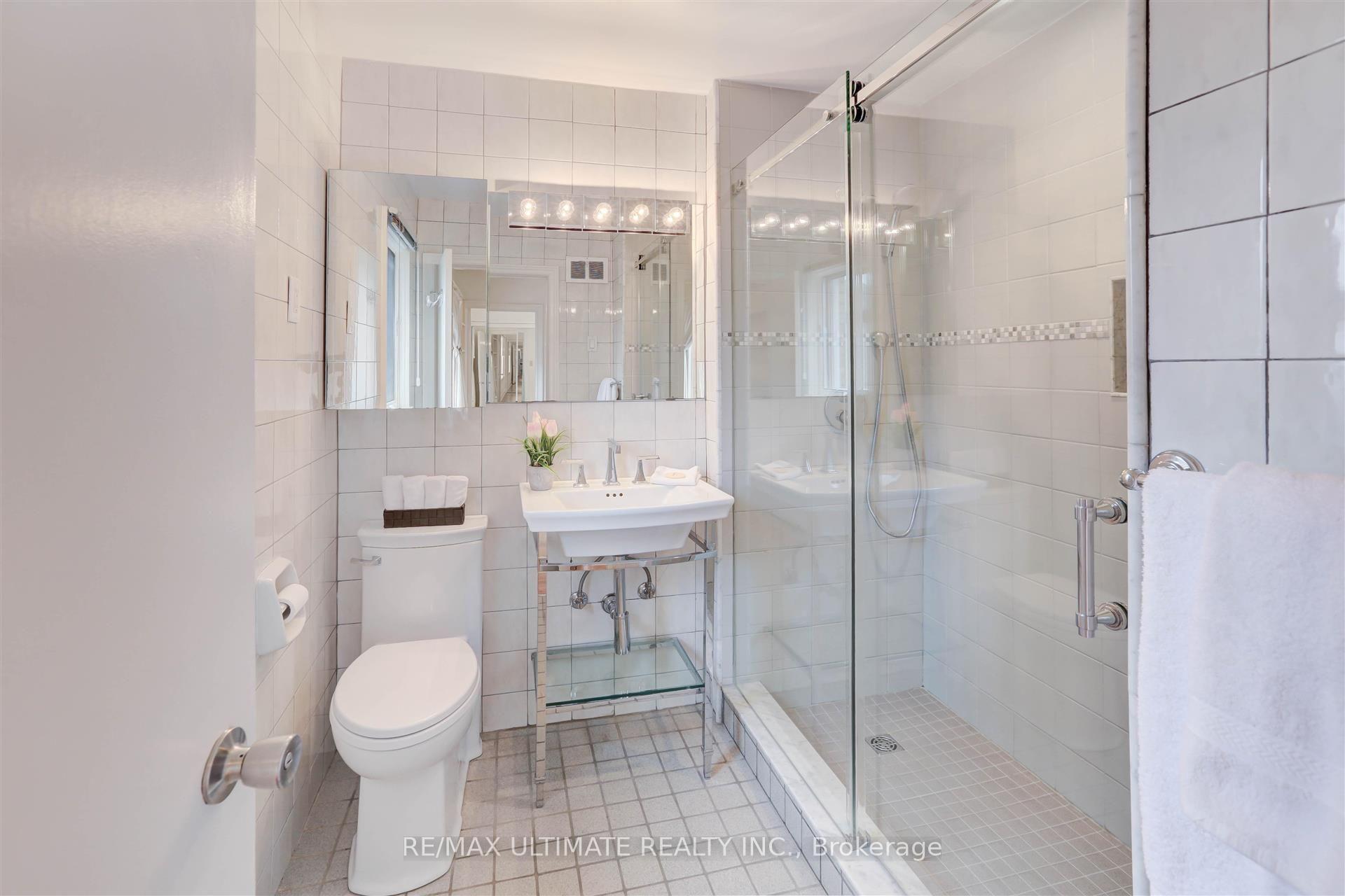Photo 21 of 12 Tregellis Road, North York, Lansing-Westgate — HOMEH
