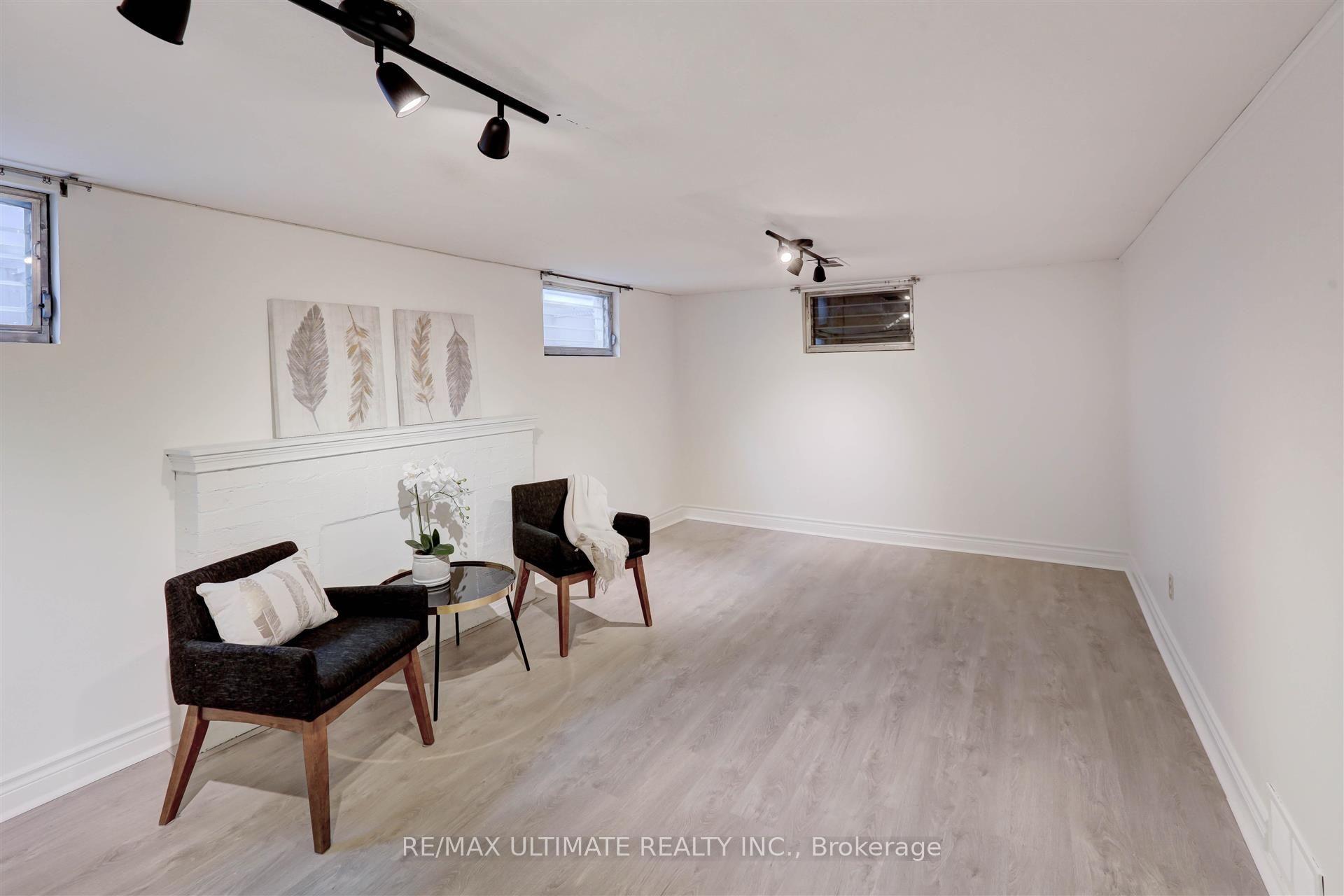 Photo 22 of 12 Tregellis Road, North York, Lansing-Westgate — HOMEH