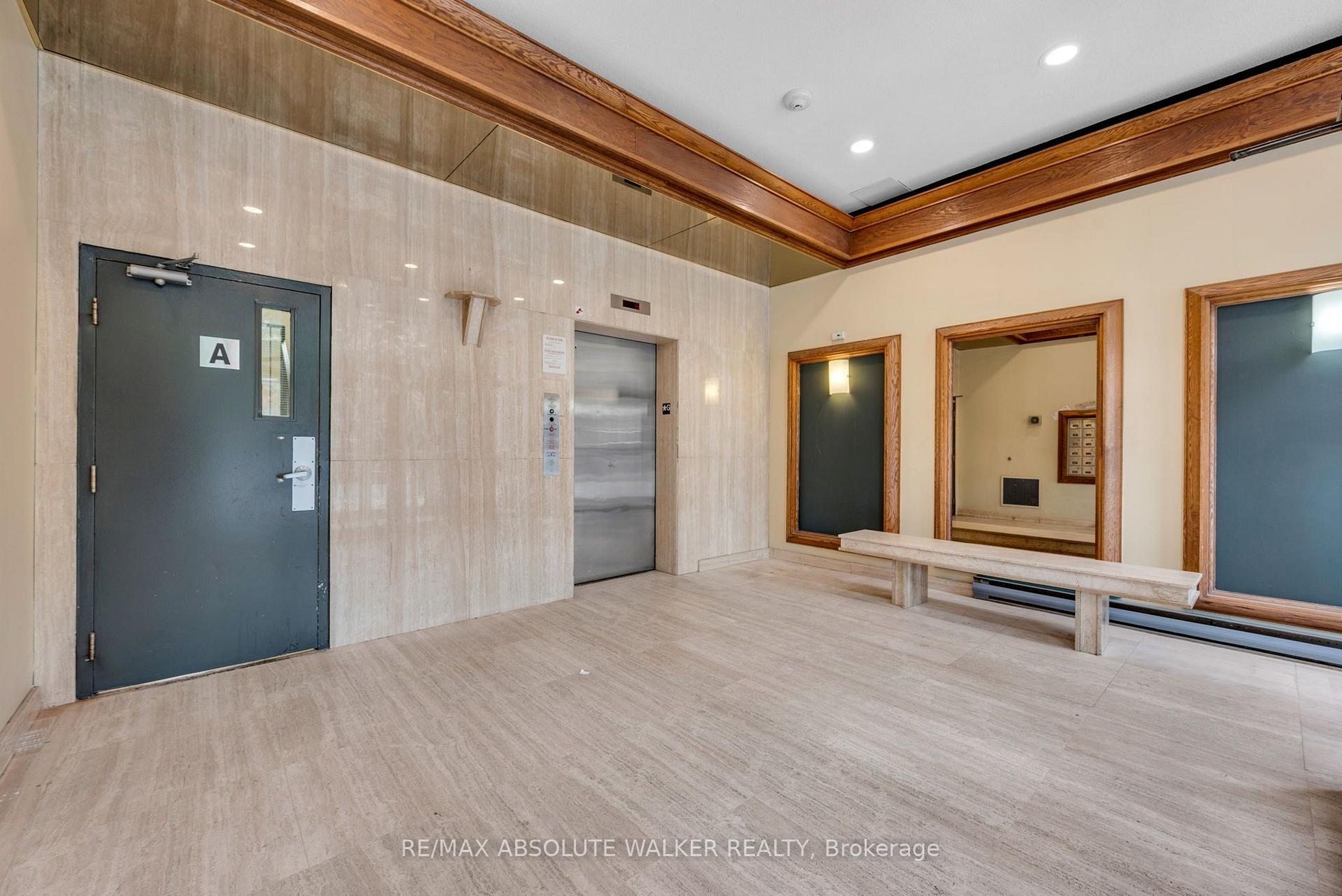Photo 2 of Unit 902, 154 Nelson Street, Ottawa, Lower Town — HOMEH