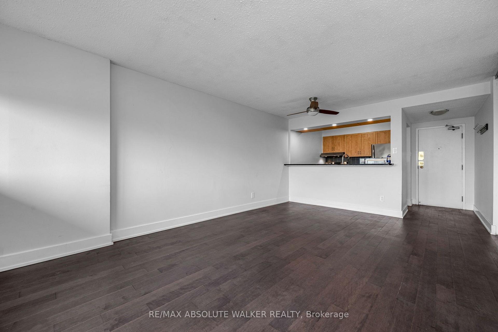 Photo 9 of Unit 902, 154 Nelson Street, Ottawa, Lower Town — HOMEH