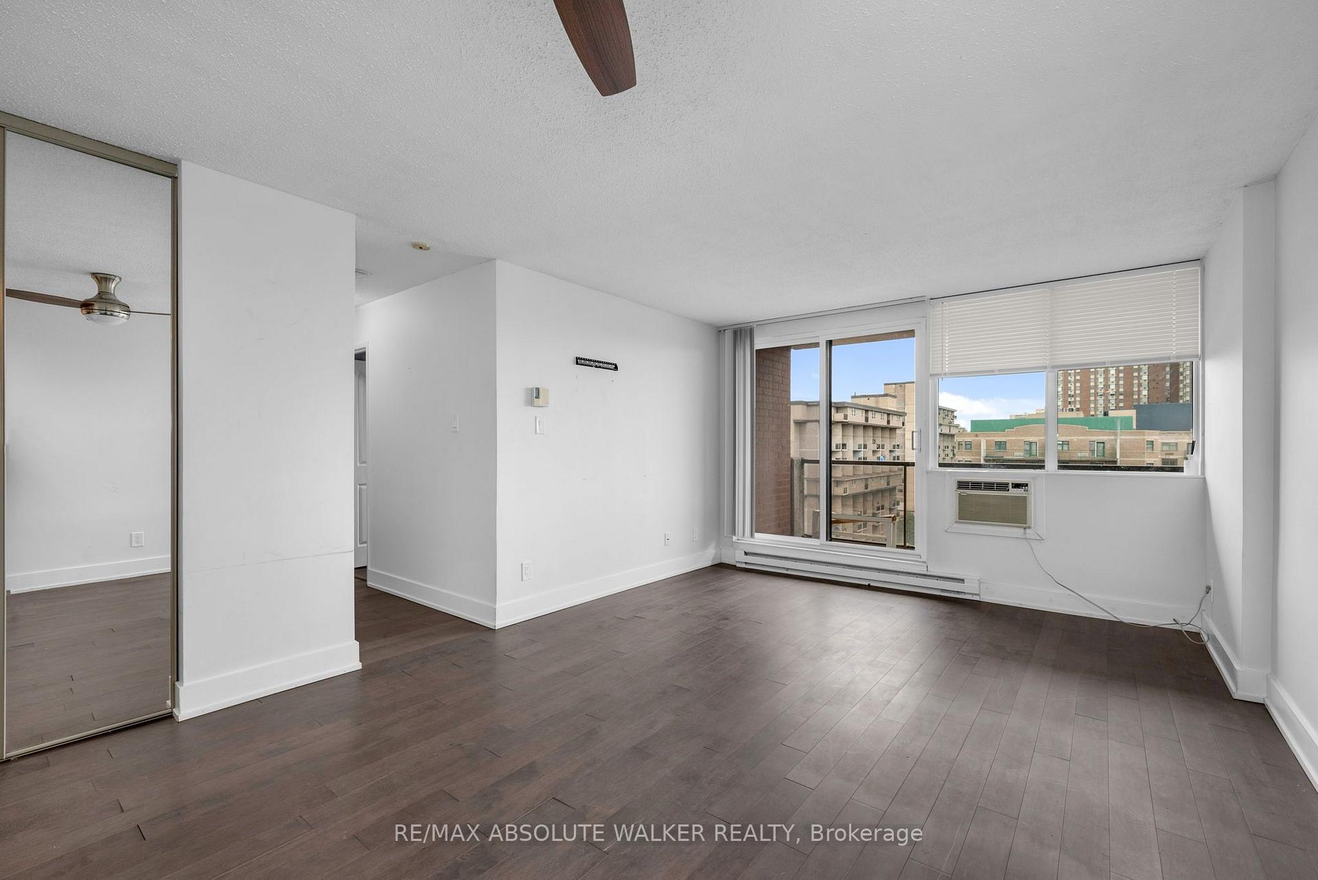 Photo 13 of Unit 902, 154 Nelson Street, Ottawa, Lower Town — HOMEH