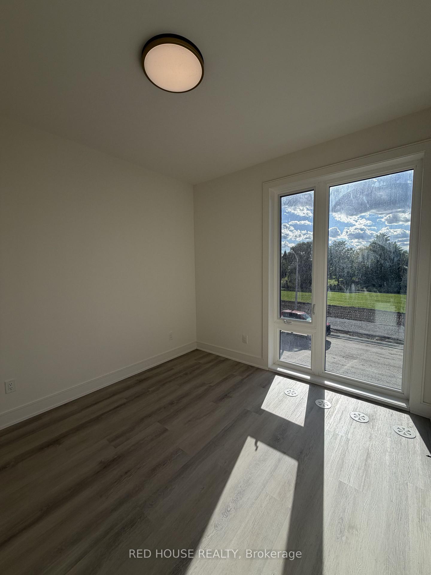 Photo 15 of 282 Ellis Avenue, St. Catharines, Oakdale — HOMEH