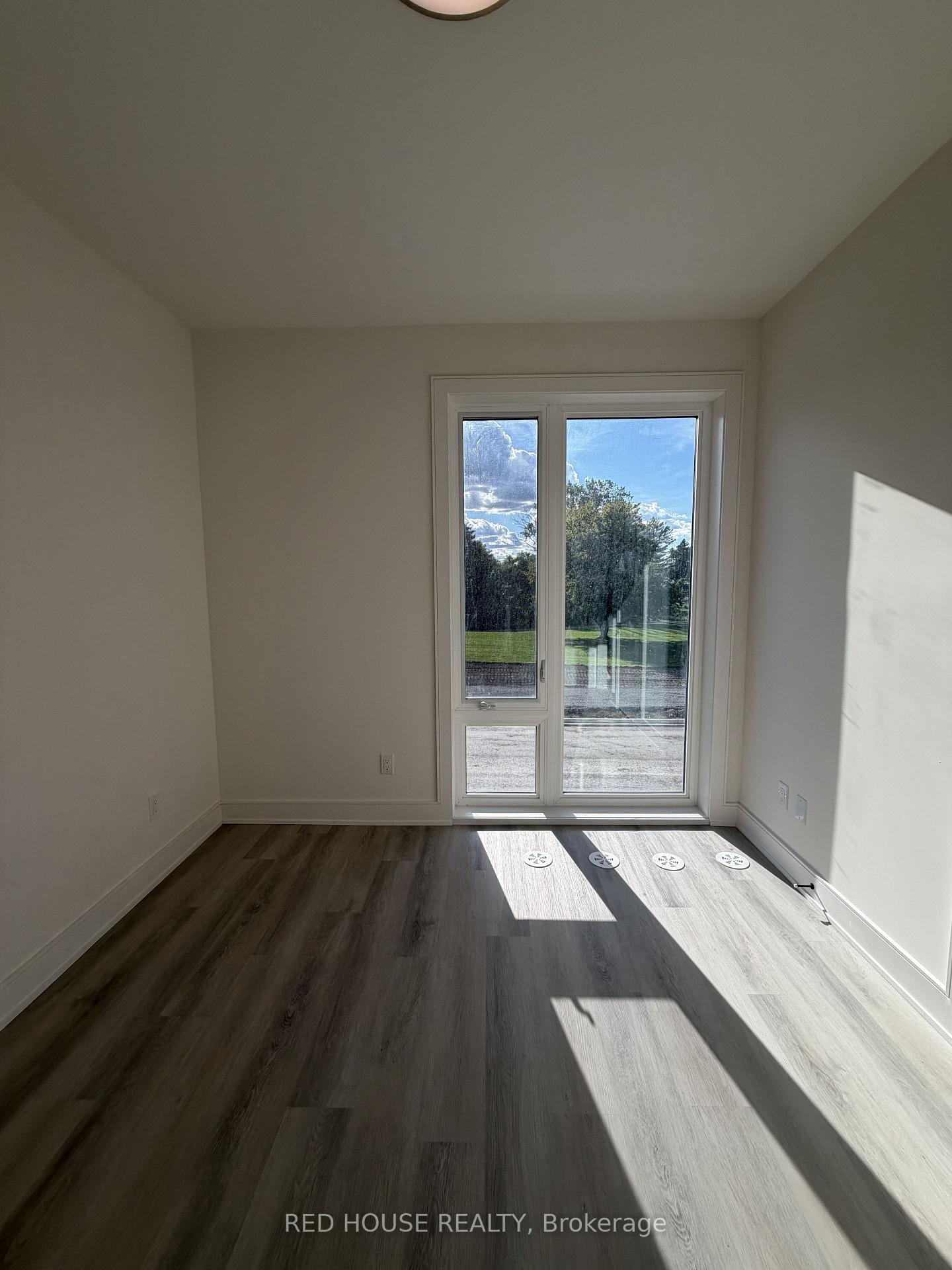 Photo 16 of 282 Ellis Avenue, St. Catharines, Oakdale — HOMEH