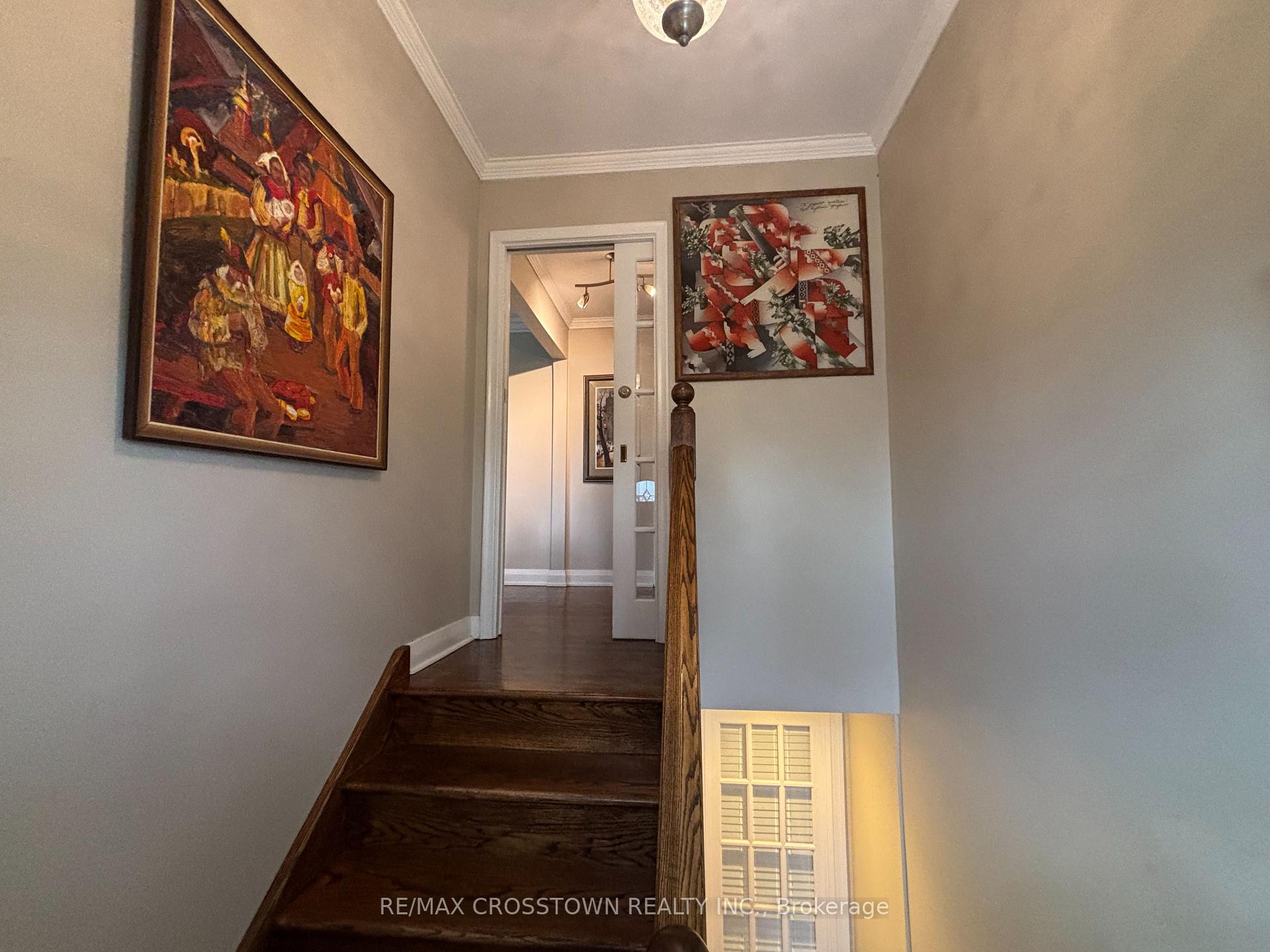 Photo 5 of 52 Rodney Street, Barrie, North Shore — HOMEH