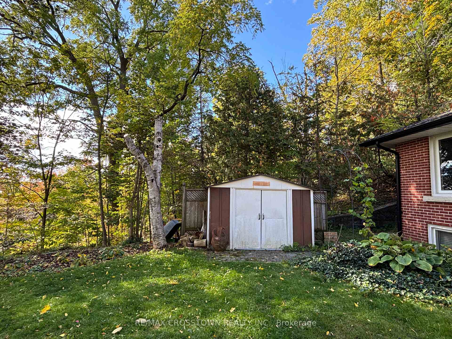 Photo 20 of 52 Rodney Street, Barrie, North Shore — HOMEH