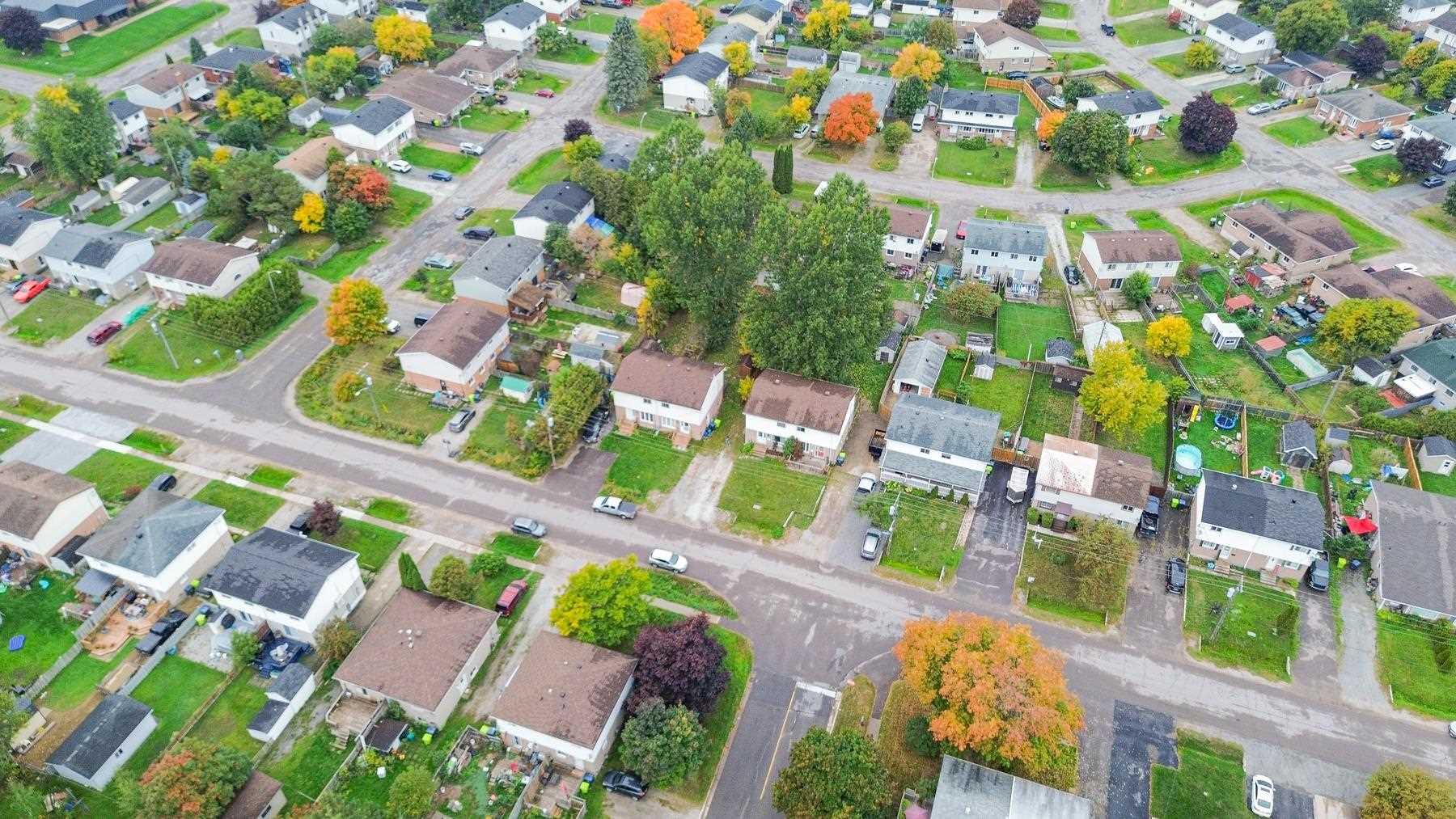 Photo 6 of 35 Broadview Drive, Sault Ste Marie, Ward 5 — HOMEH