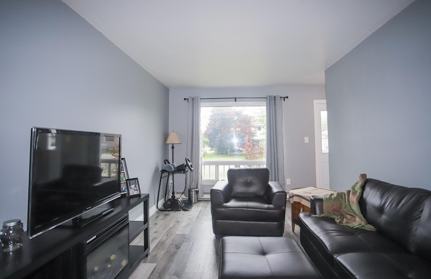 Photo 15 of 35 Broadview Drive, Sault Ste Marie, Ward 5 — HOMEH