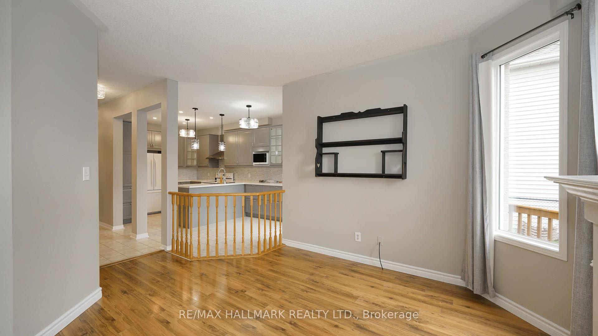 Photo 12 of Unit Upper, 1035 Beatrice Street E, Oshawa, Pinecrest — HOMEH
