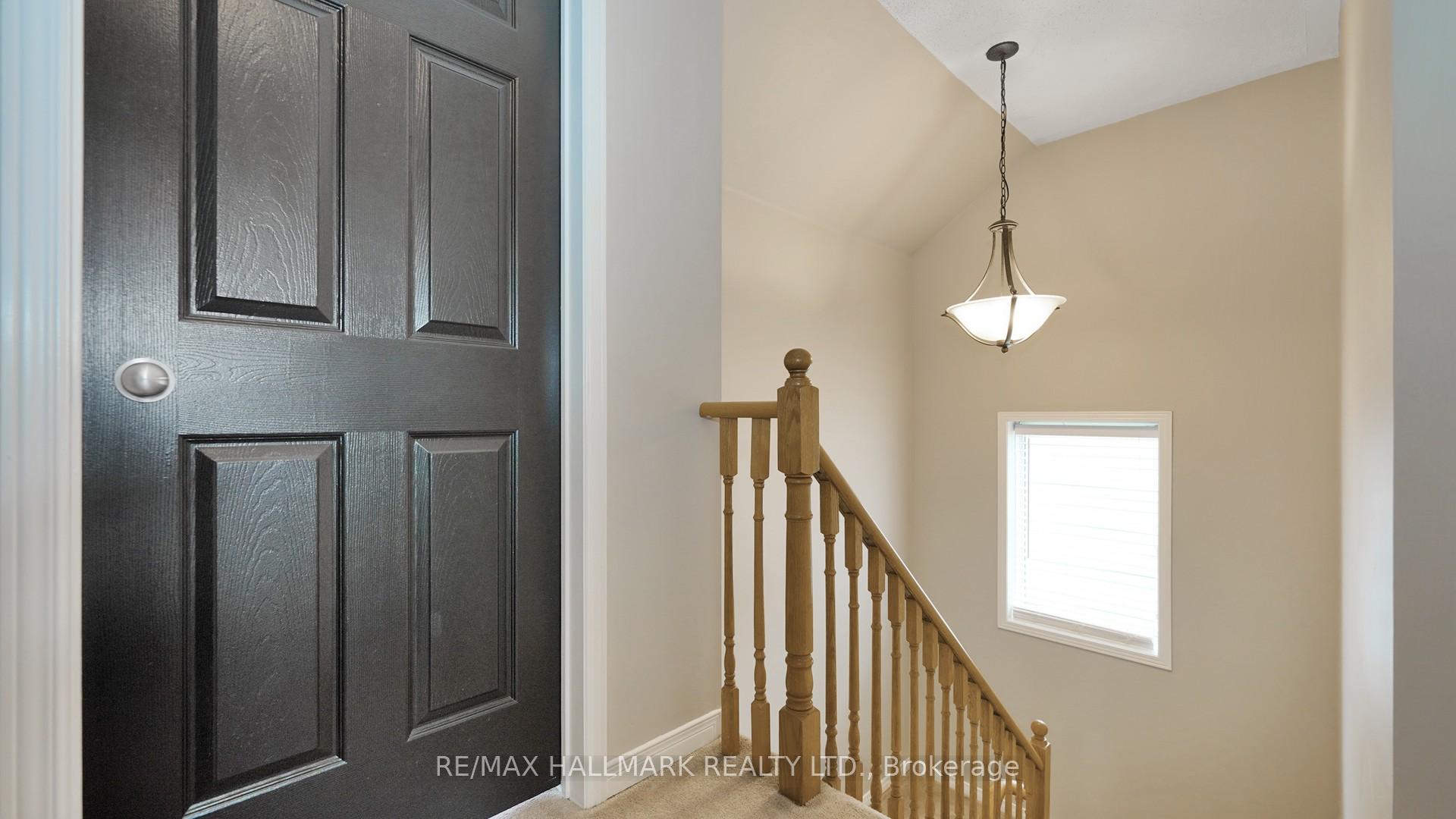 Photo 23 of Unit Upper, 1035 Beatrice Street E, Oshawa, Pinecrest — HOMEH