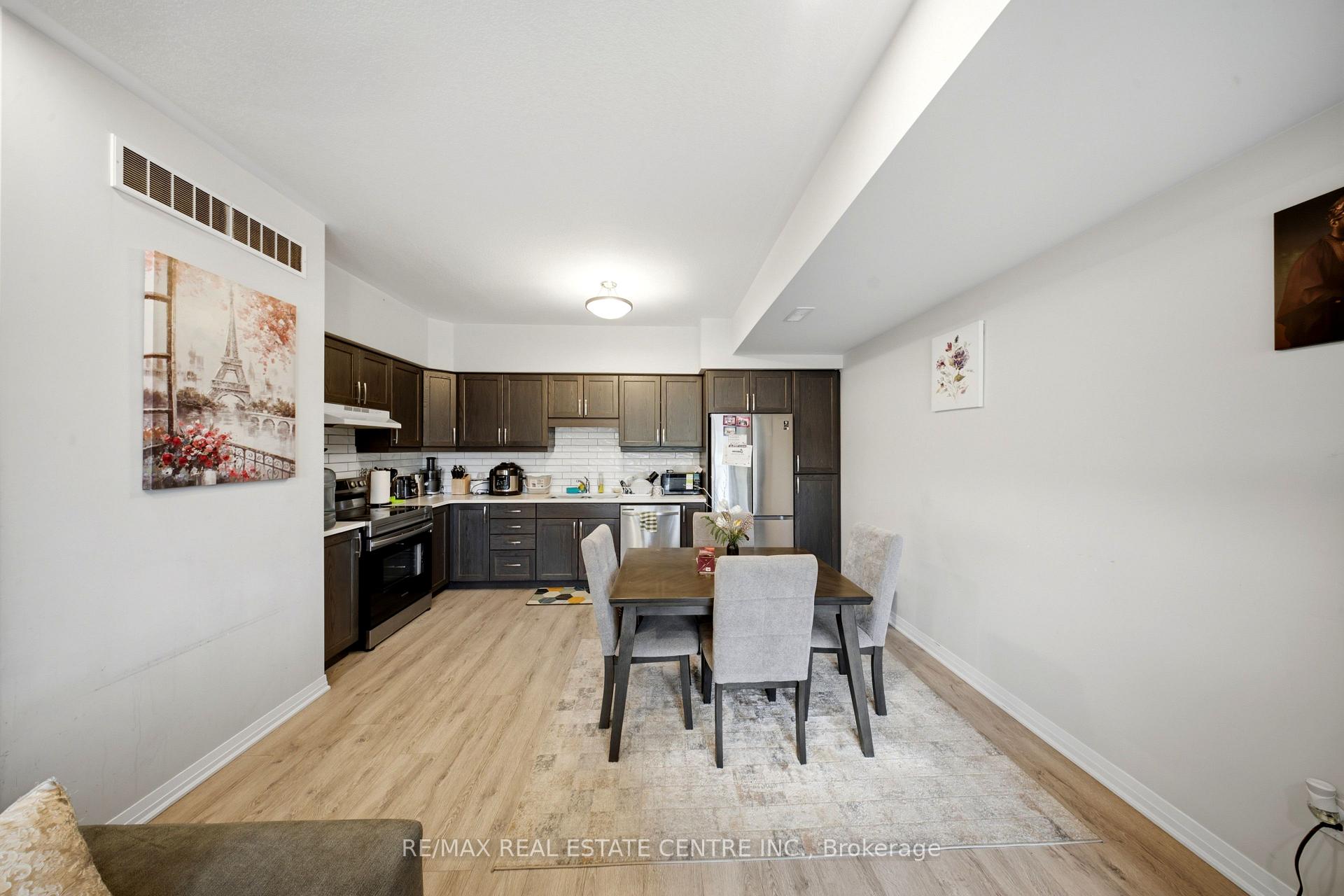 Photo 11 of 57 Progress Crescent, Kitchener, Trussler — HOMEH